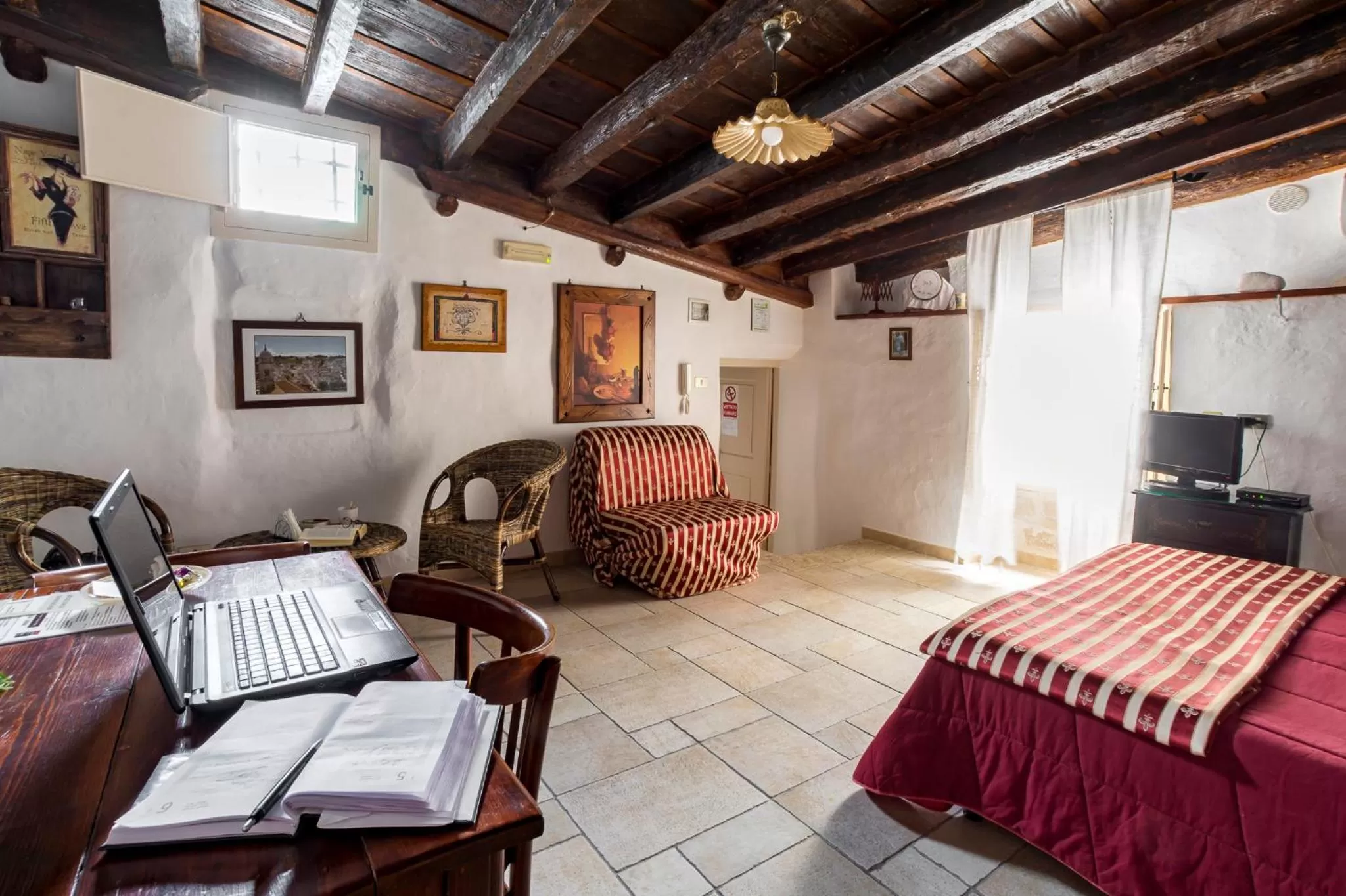 Photo of the whole room, Bed in B&B Borgo San Martino