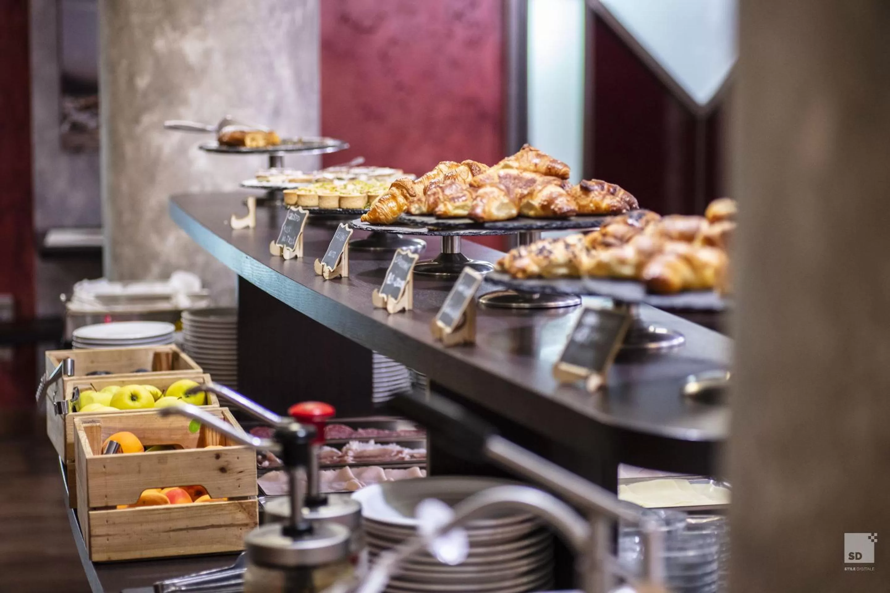 Food and drinks in Hotel Diplomatic