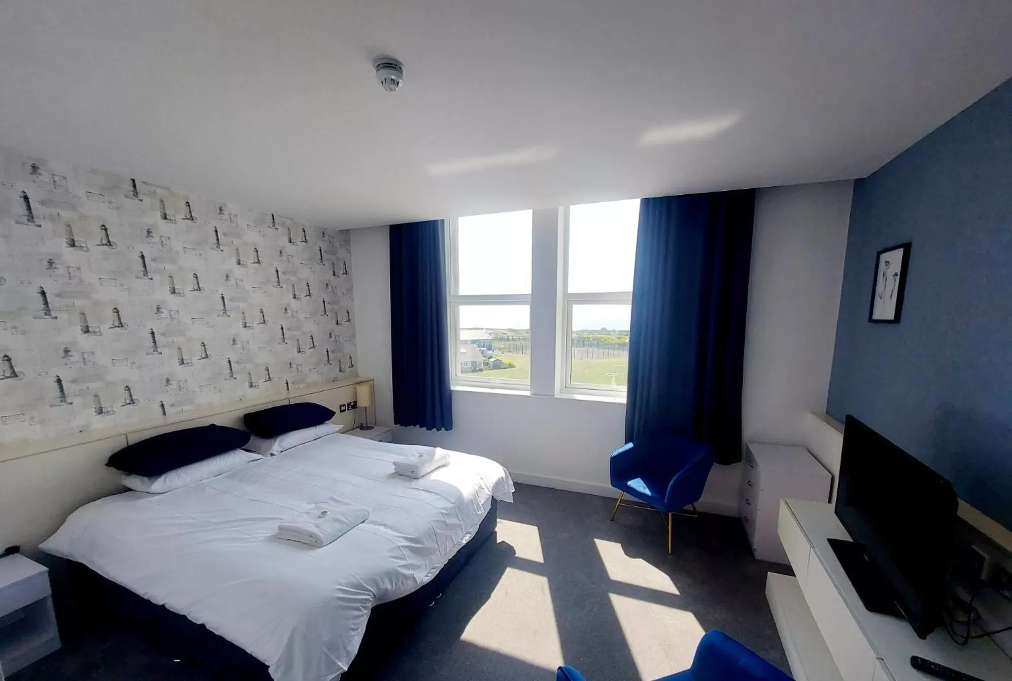 The New Admiralty Hotel Ltd