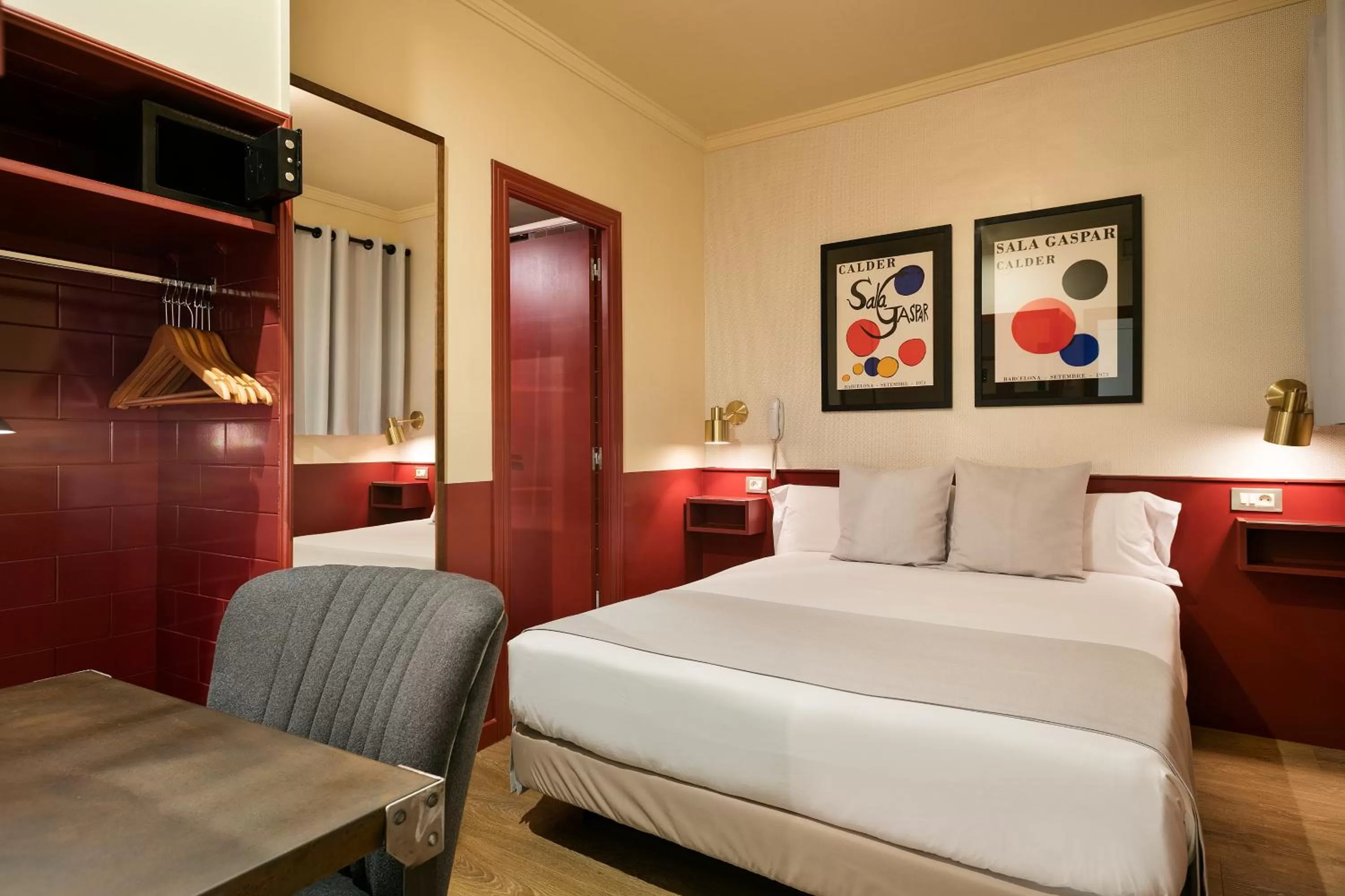 Property building, Bed in Hotel El Call