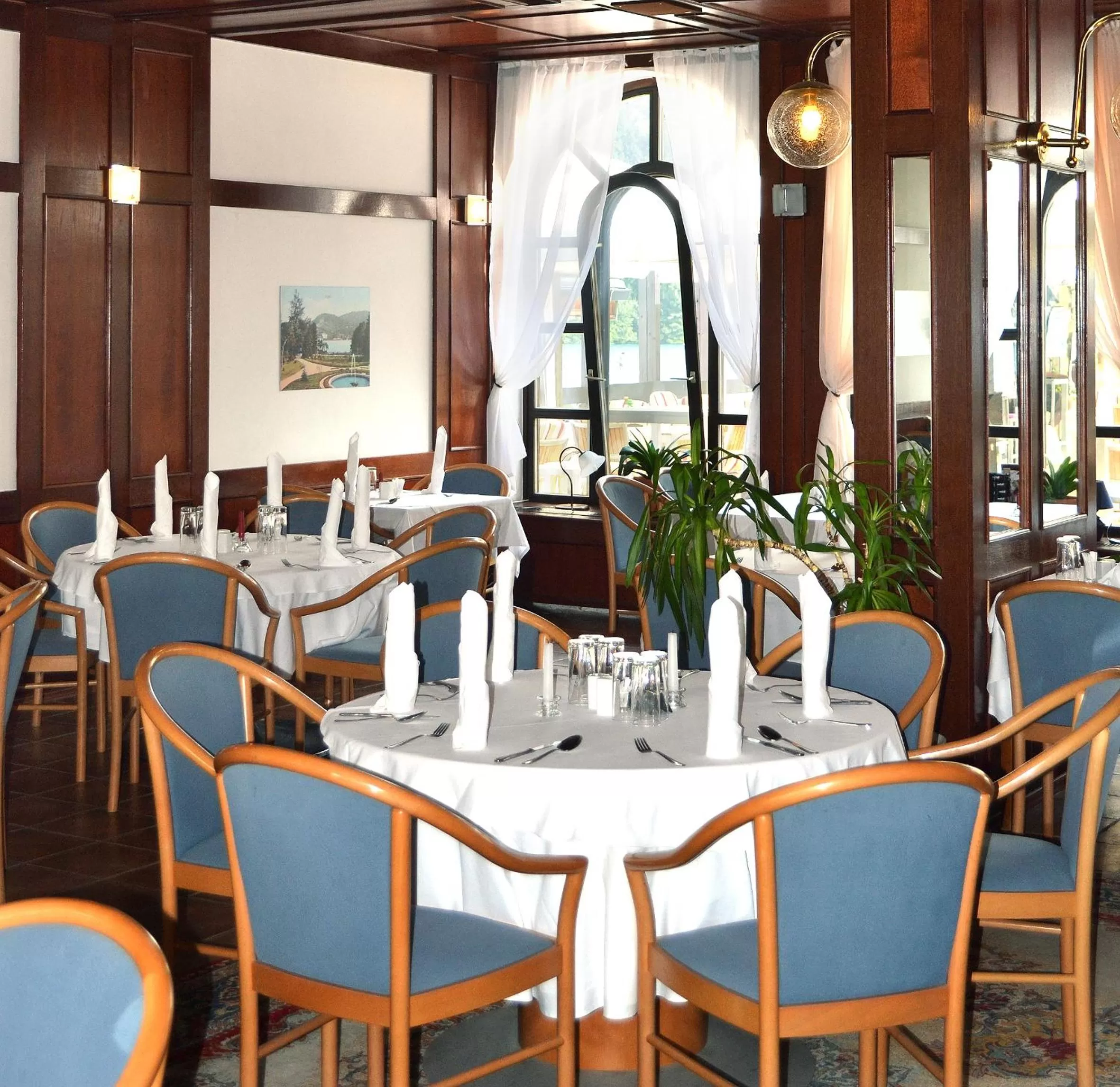 Restaurant/Places to Eat in Penzion Zaka