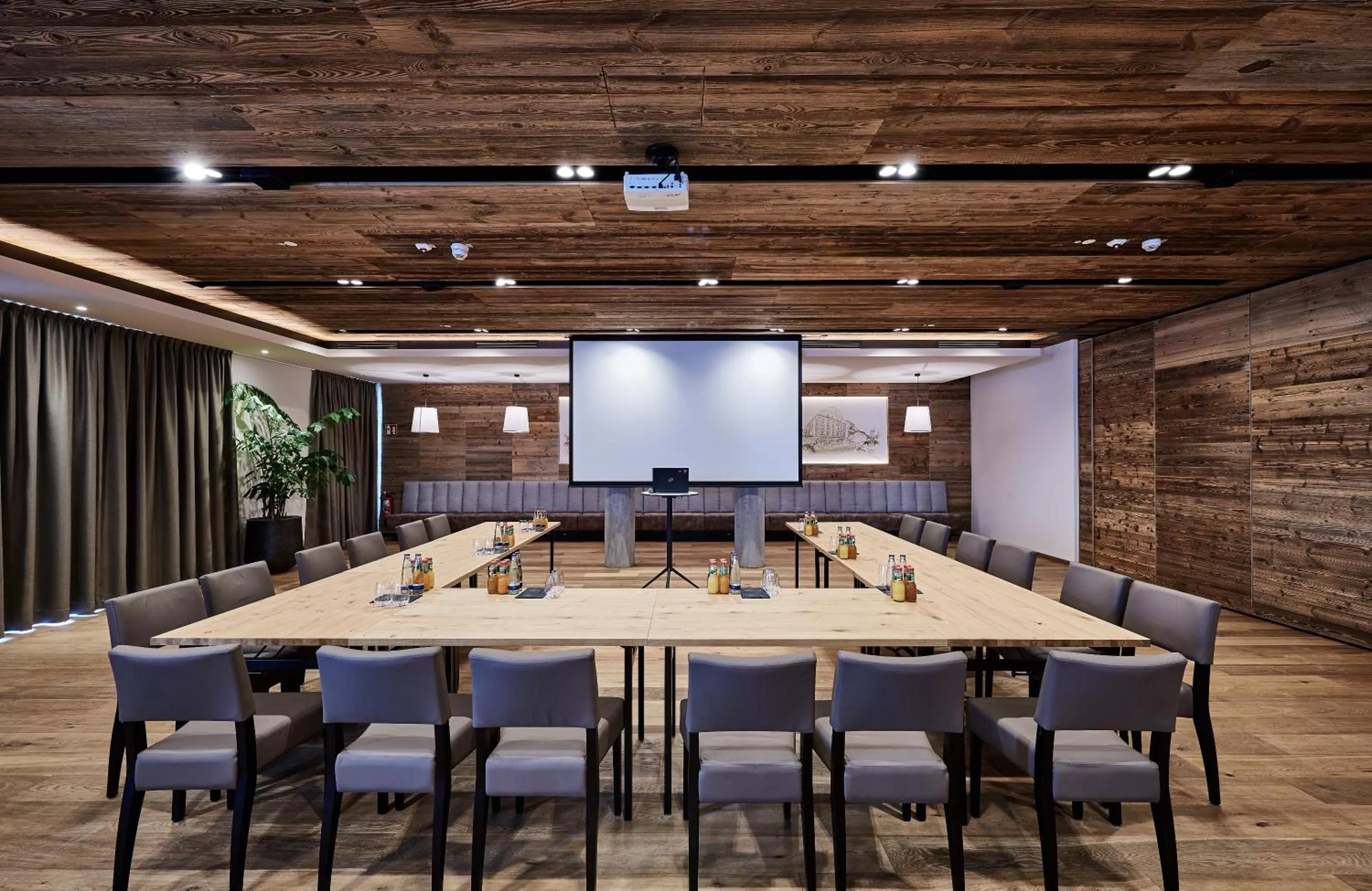 Meeting/conference room in Genusshotel Wenisch