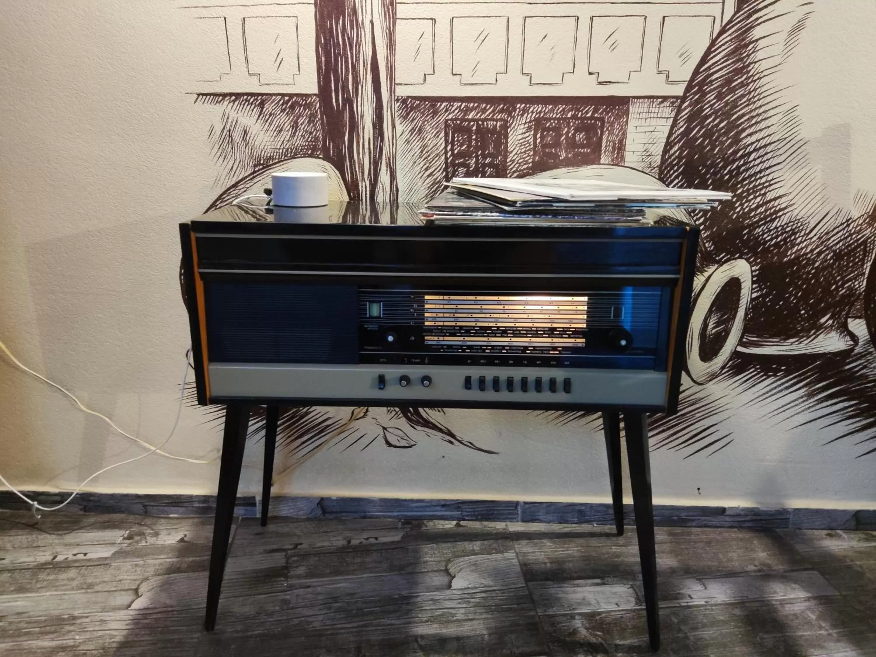 Restaurant/places to eat in Gvino Minda