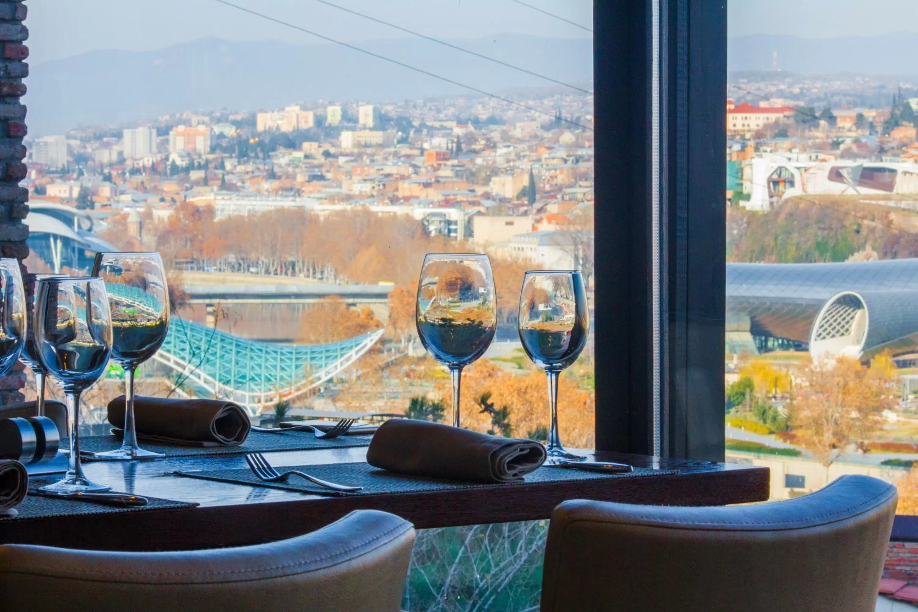 Restaurant/places to eat in Citadel Narikala Hotel