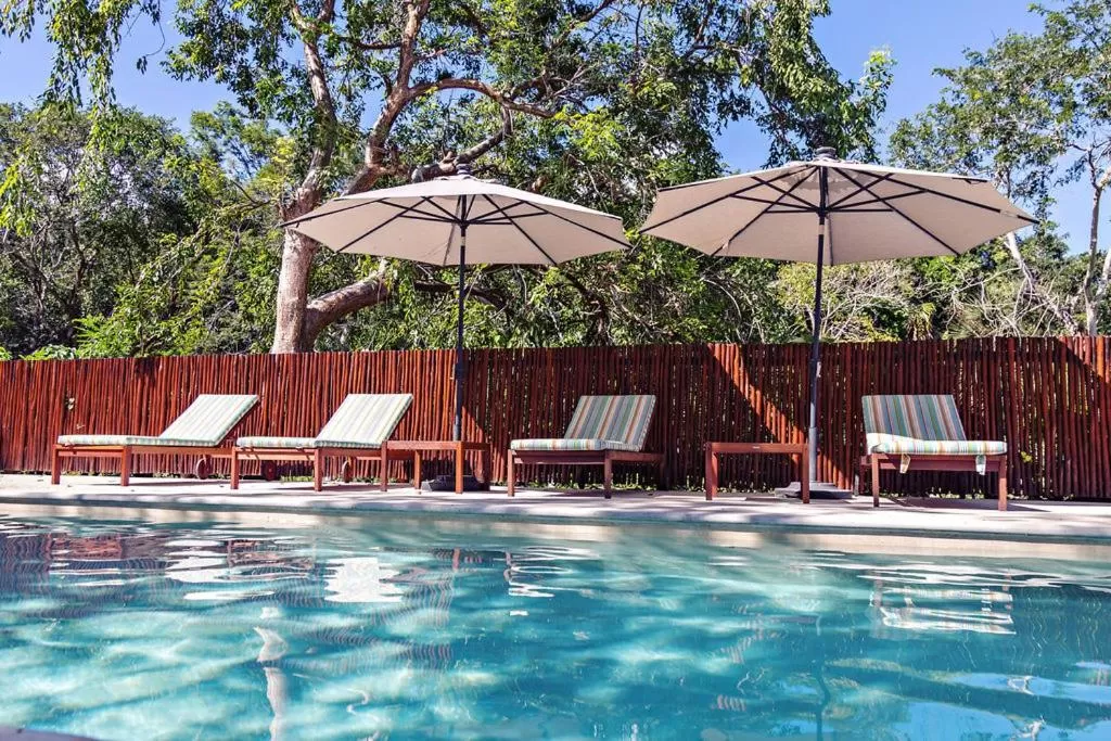 Swimming pool in Mi Kasa Tu Kasa Bacalar