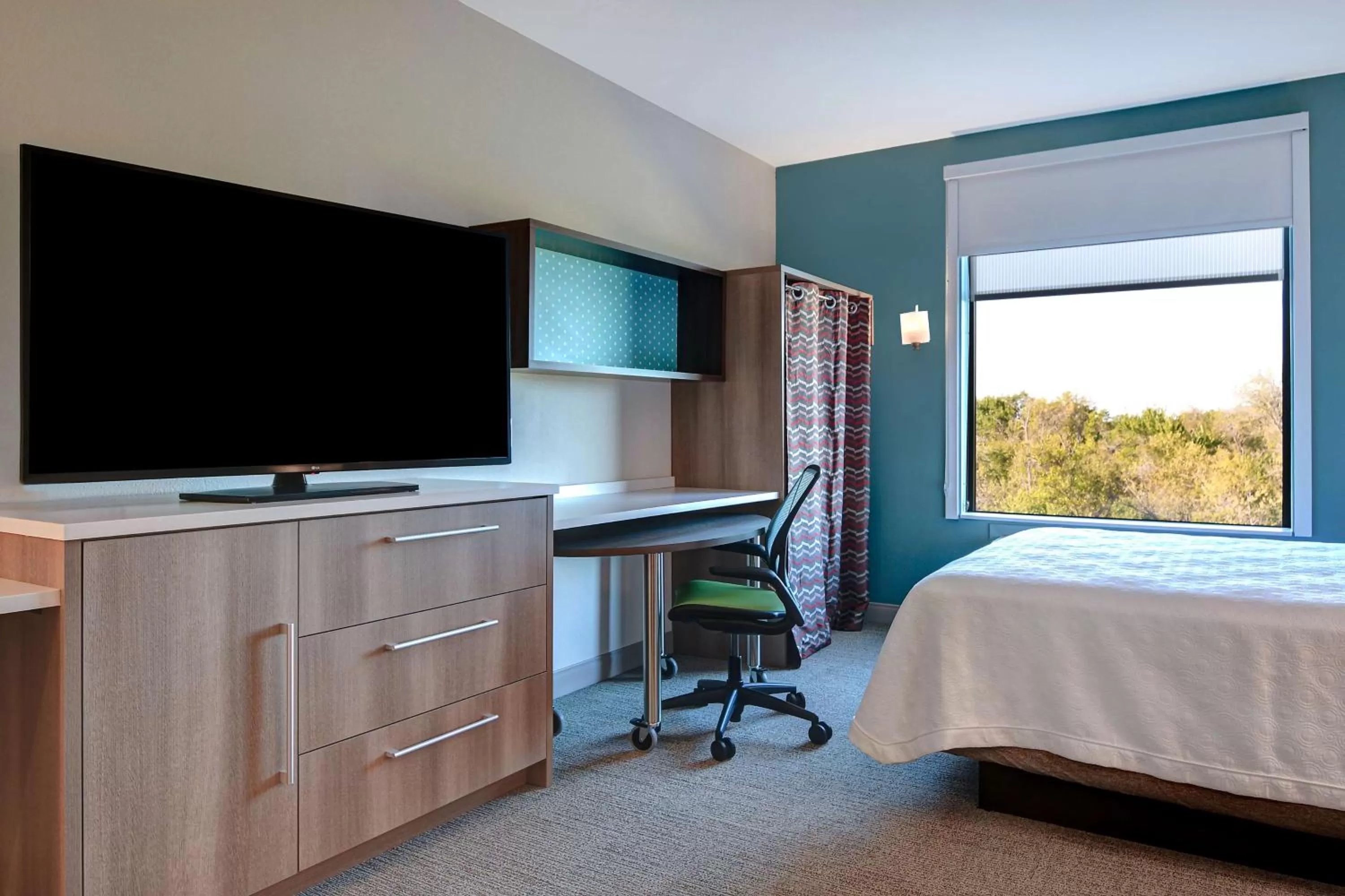 Bed in Home2 Suites by Hilton North Plano Hwy 75