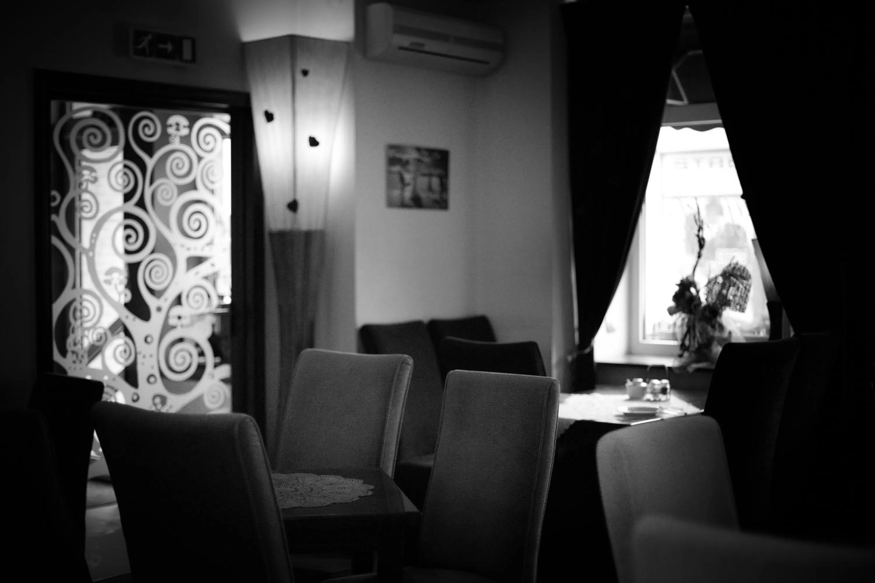 Restaurant/Places to Eat in Szuflada