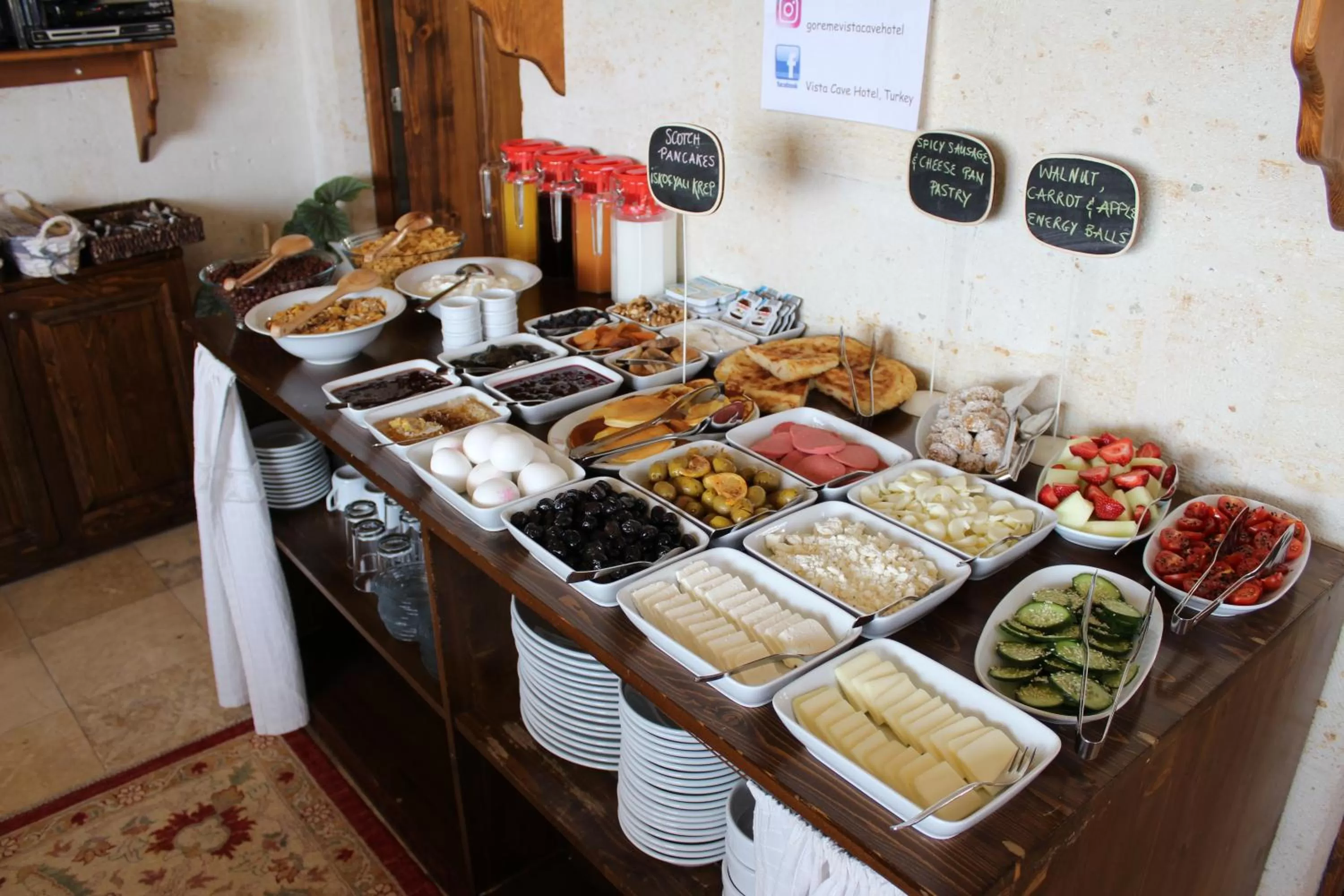 Food and drinks, Breakfast in Vista Cave Hotel