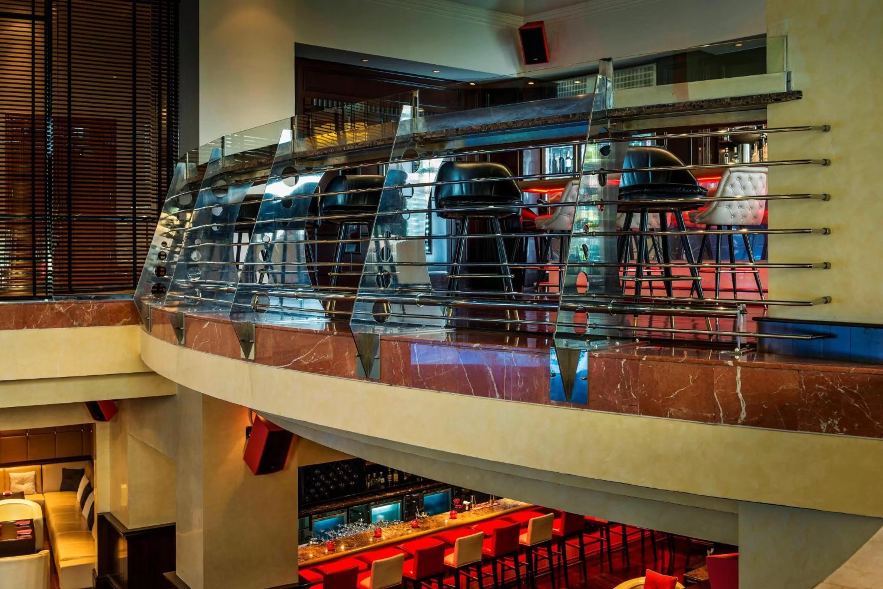 Lounge or bar in Le Royal Meridien Beach Resort & Spa Dubai