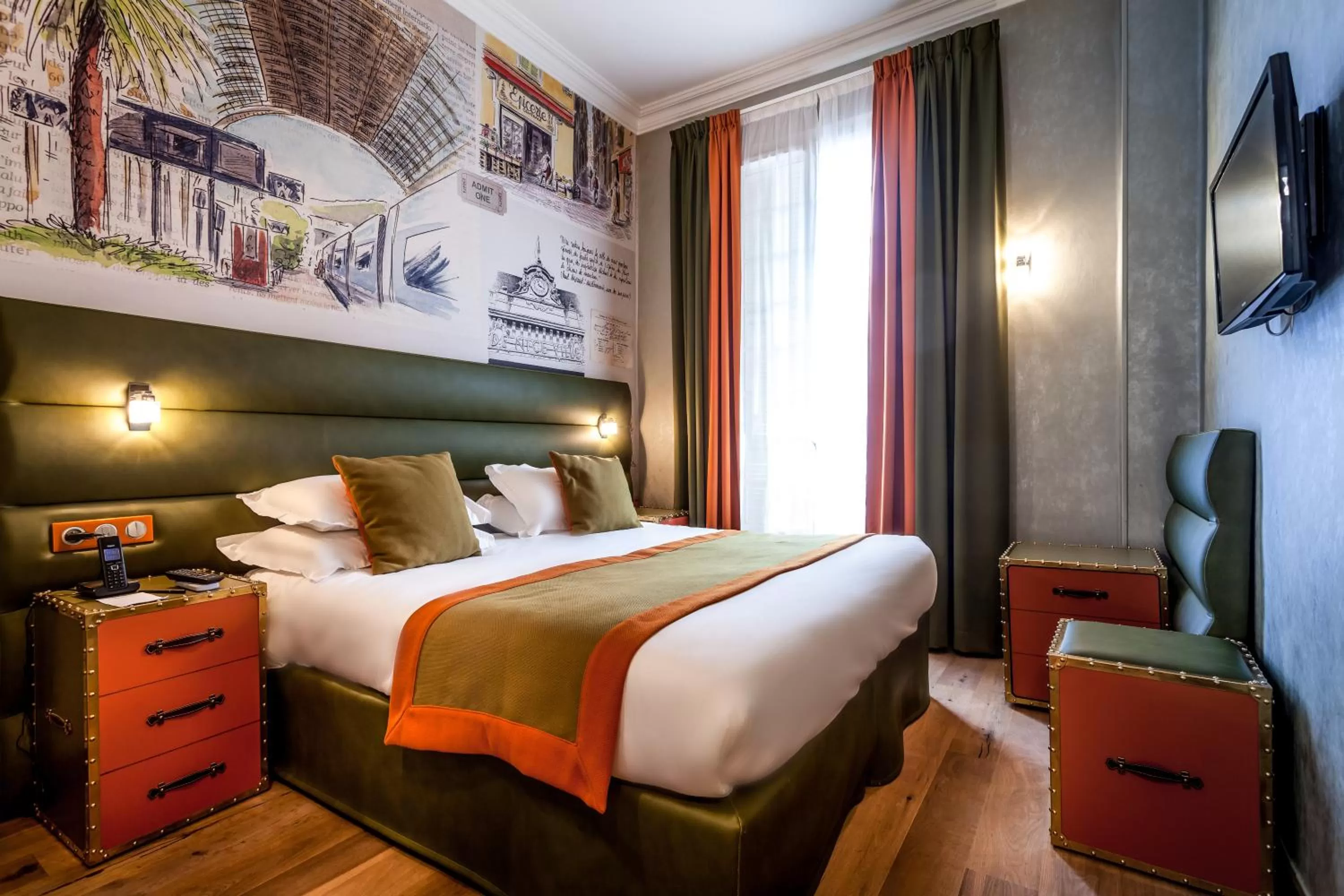 Bedroom, Bed in Nice Excelsior Centre ville by HappyCulture