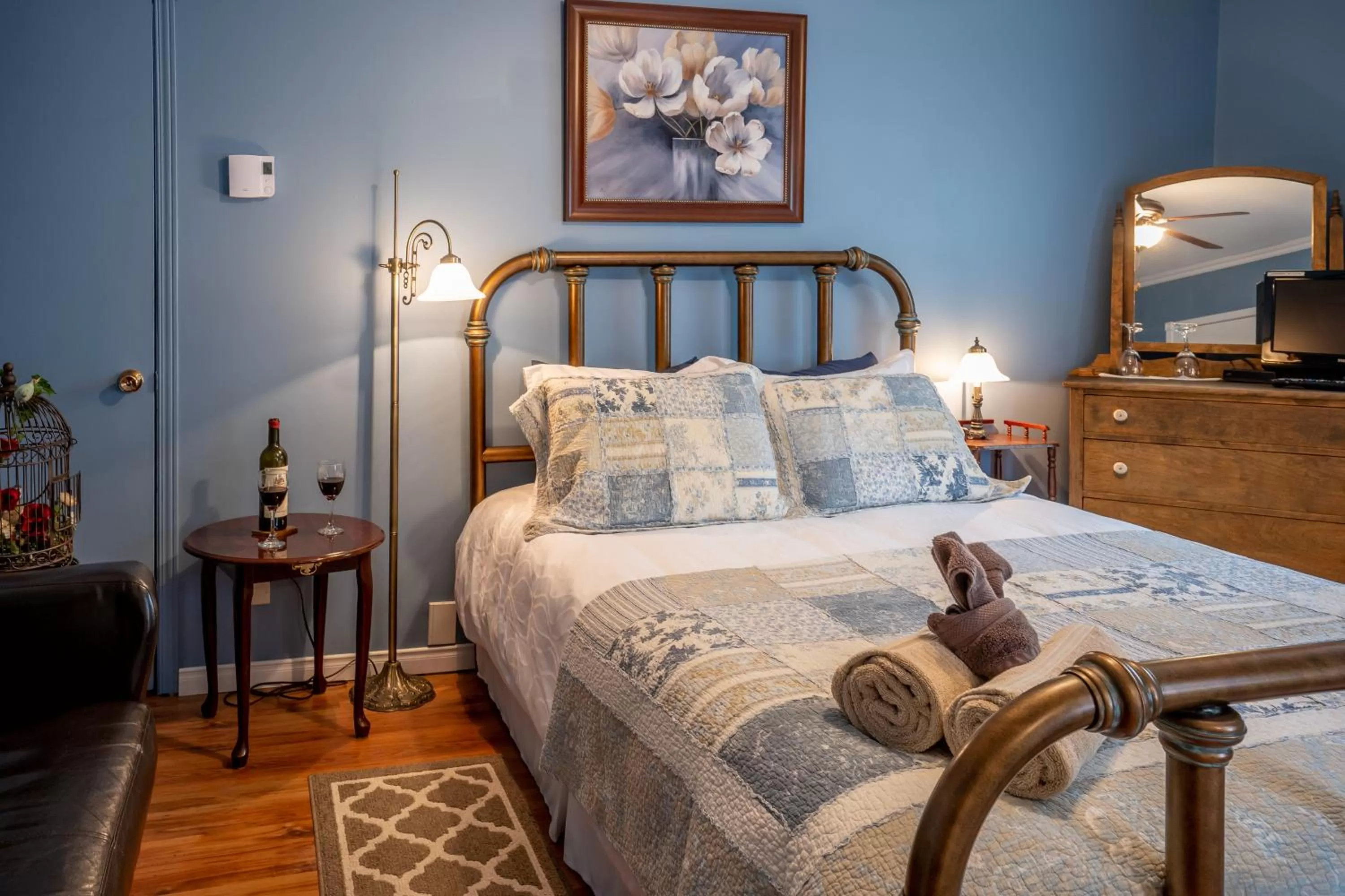 Bedroom, Bed in Au Coeur De Magog