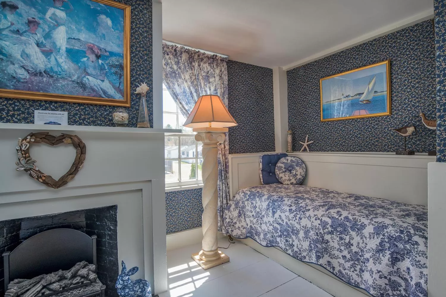 Bedroom, Bed in Holiday Guest House Bed & Breakfast