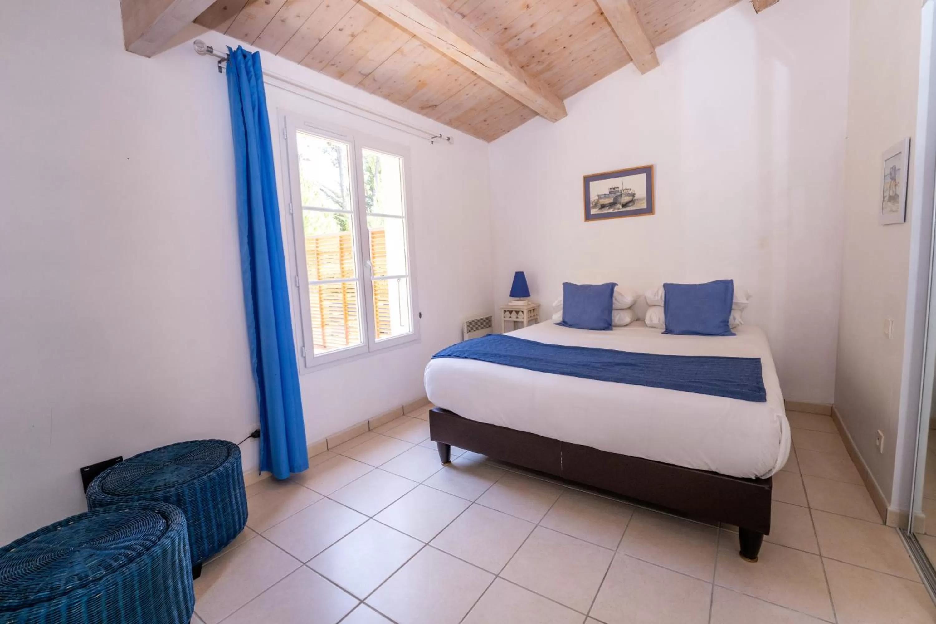 Bed in Hôtel Restaurant & Spa Plaisir