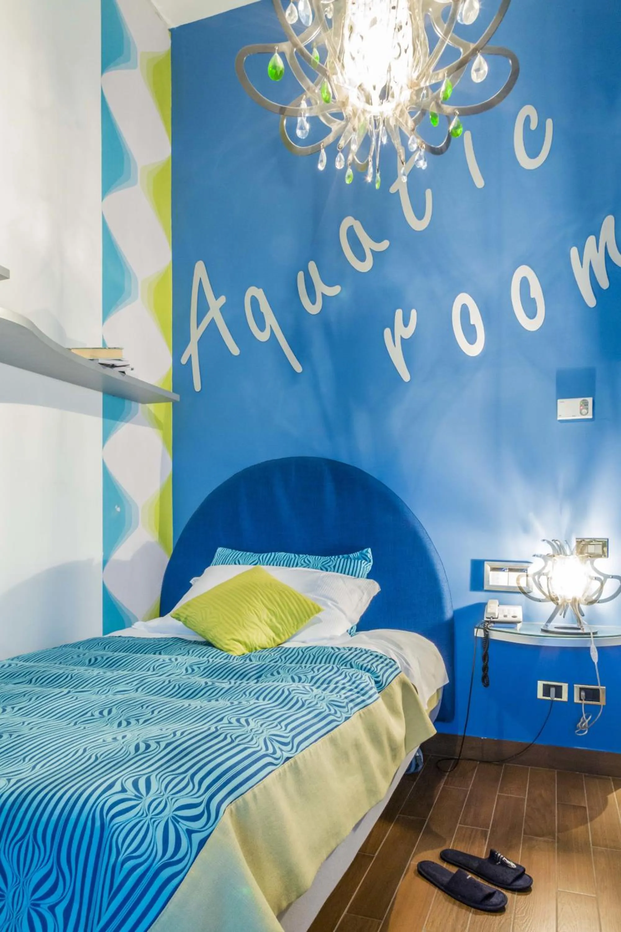 Photo of the whole room, Bed in Grande Albergo Potenza