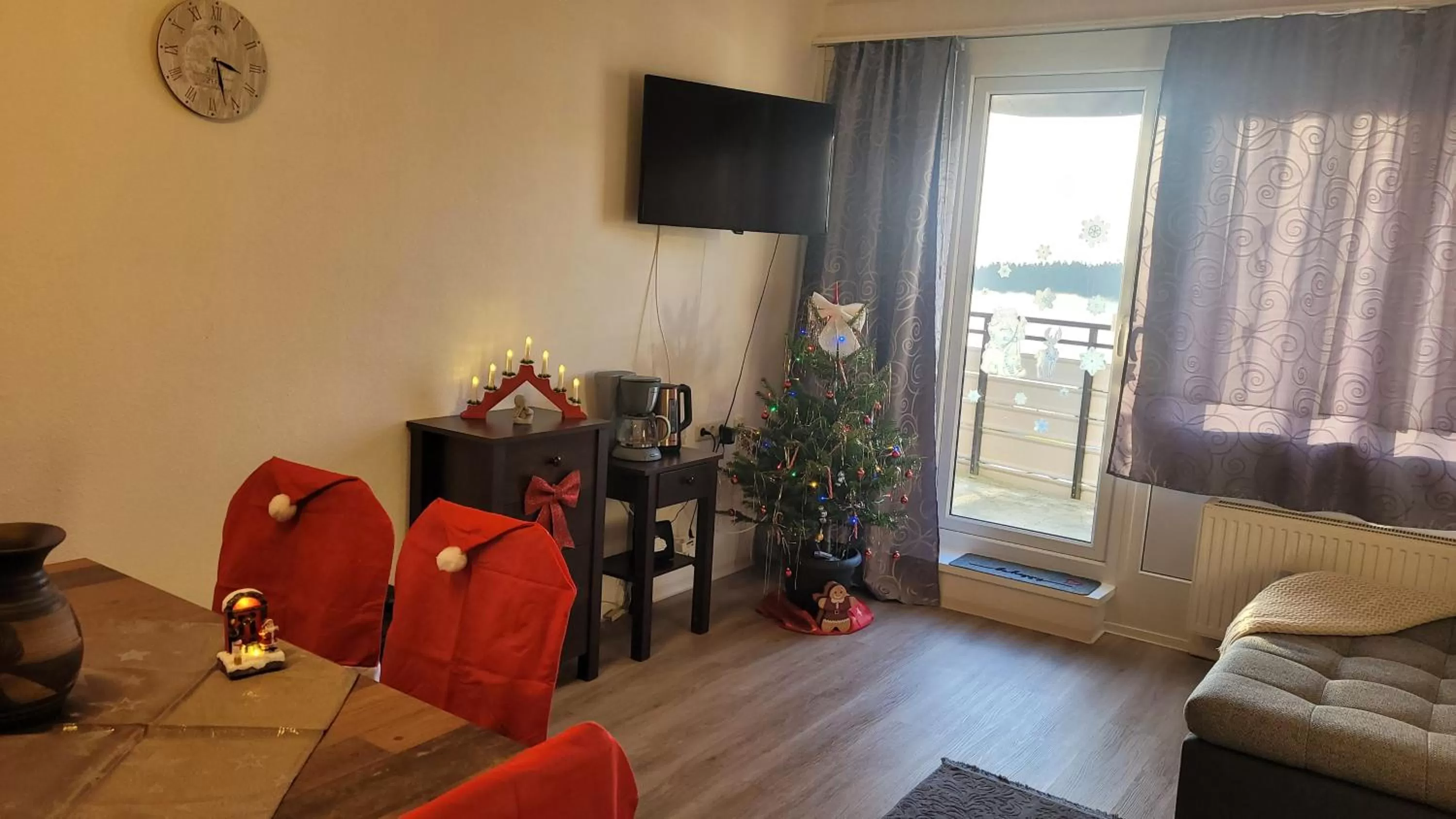 TV and multimedia in King Panorama mit Netflix