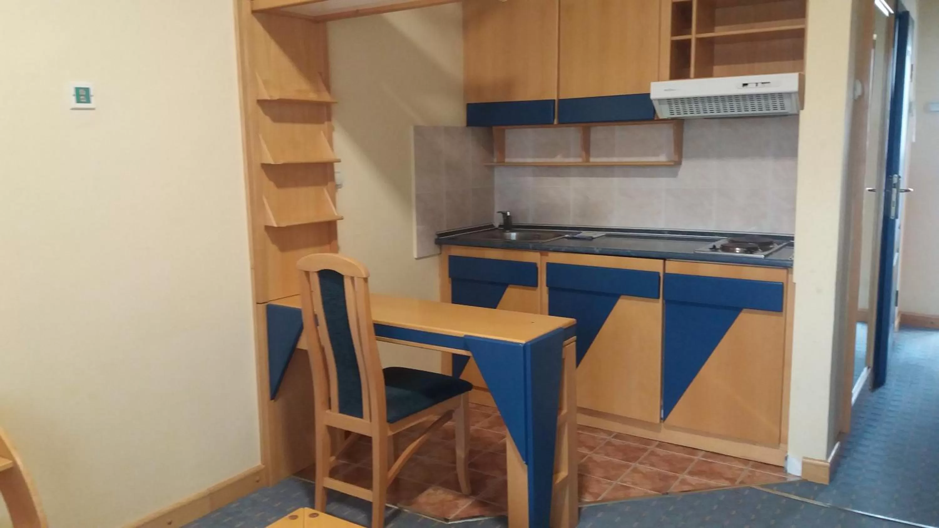 Kitchen or kitchenette, Kitchen/Kitchenette in Garni Hotel Lupus