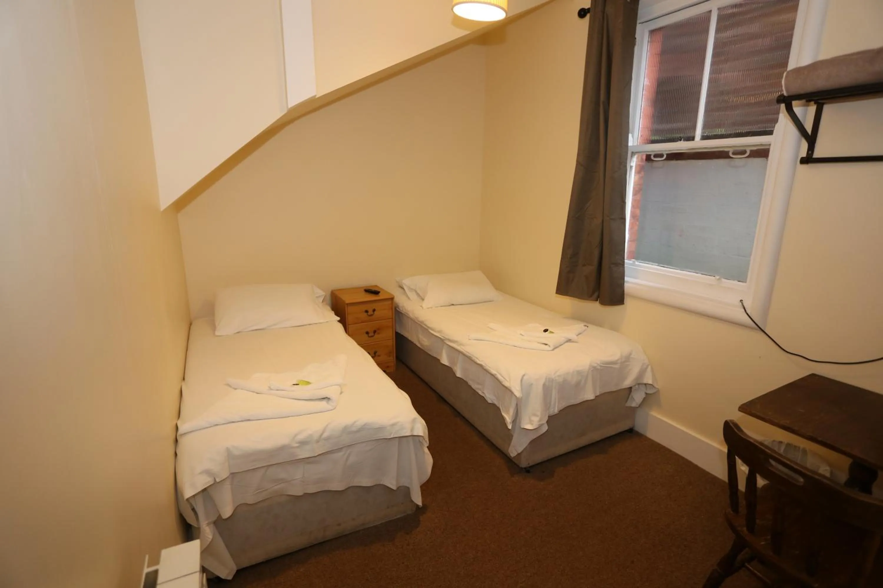 Bedroom, Bed in Charlie Hotel