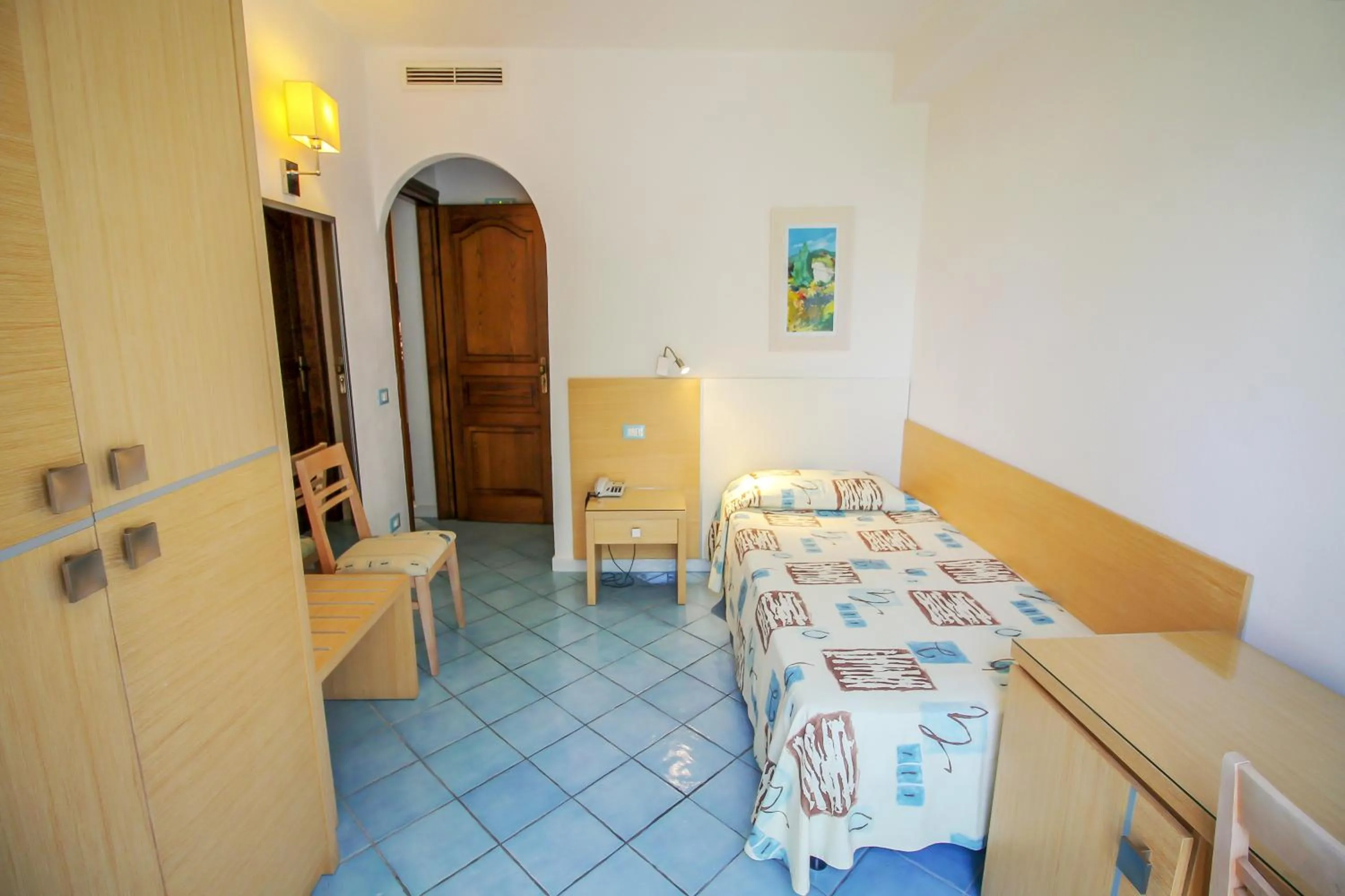 Photo of the whole room, Bed in Hotel Terme Royal Palm