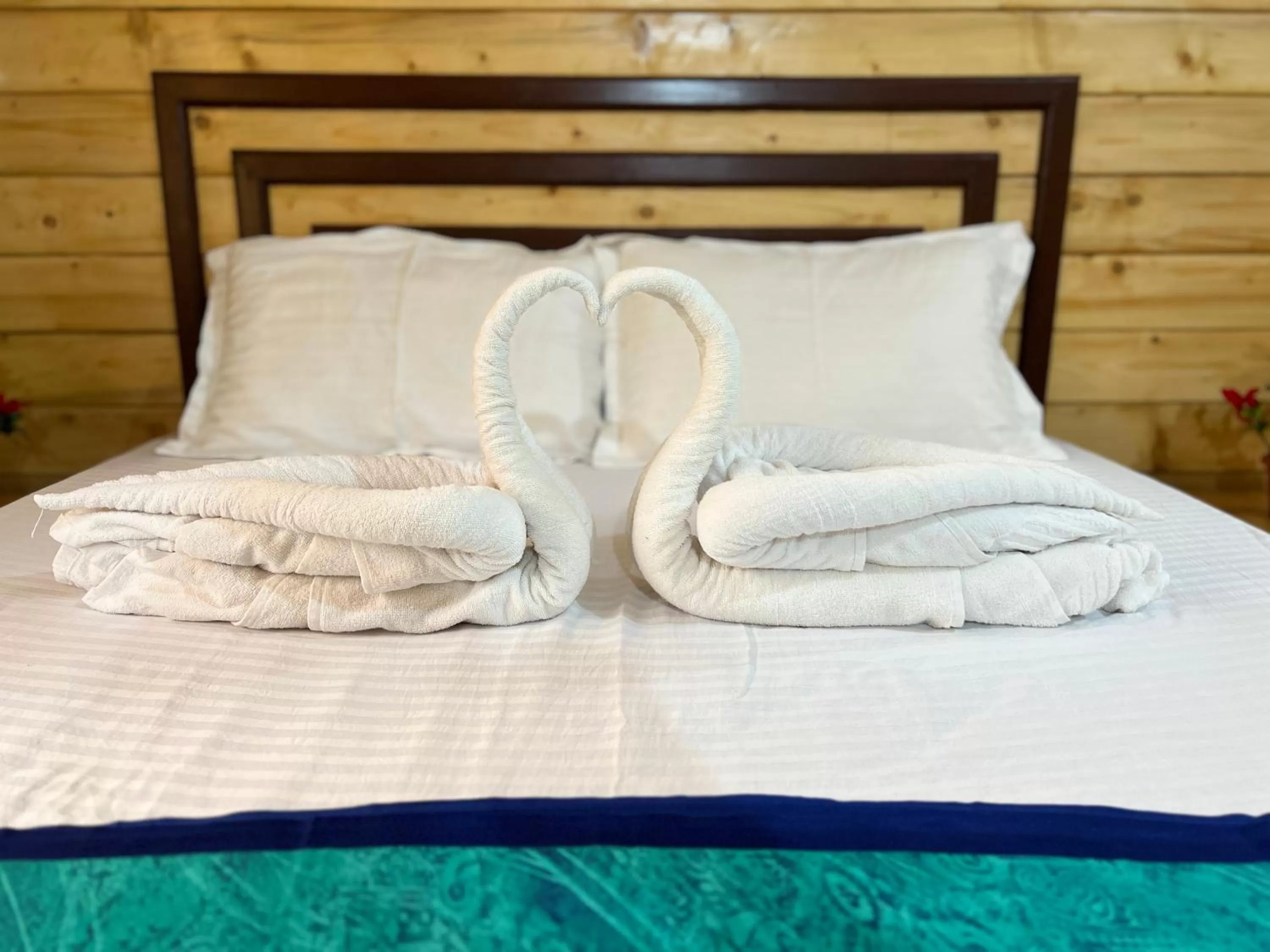 Bed in Happy Shack Beach And Wooden Huts