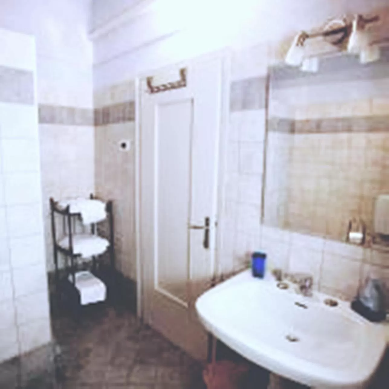 Shower in Corte Posta B&B