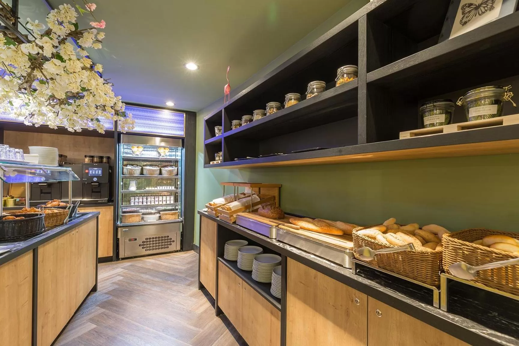 Buffet breakfast in Leonardo Hotel Antwerpen