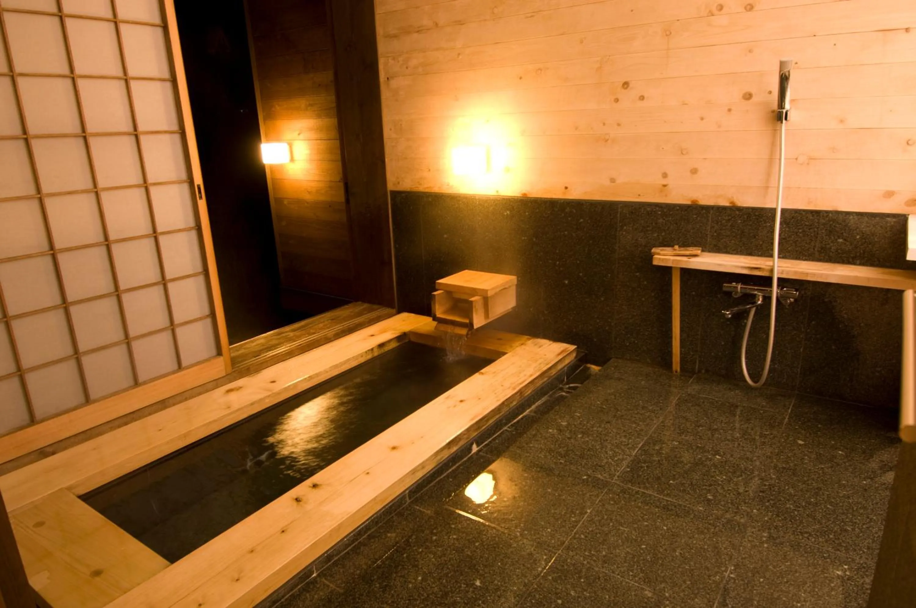 Hot Spring Bath in Satsuki Bessou
