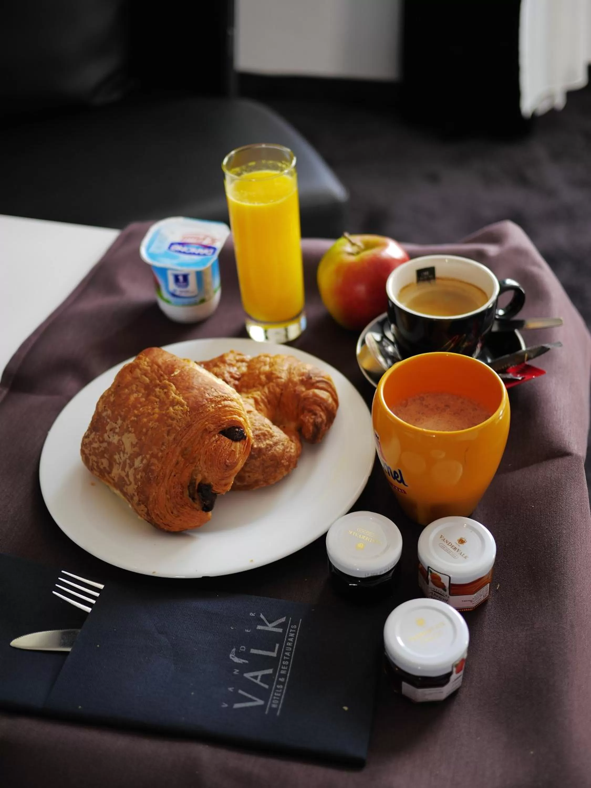 Breakfast in Hotel Restaurant Van Der Valk Nivelles-Sud