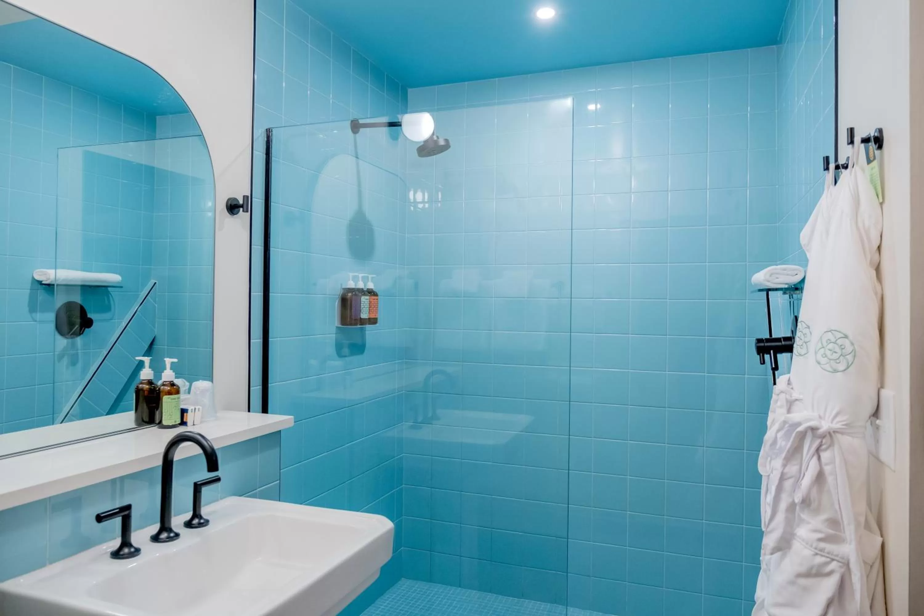 Shower in The Russell