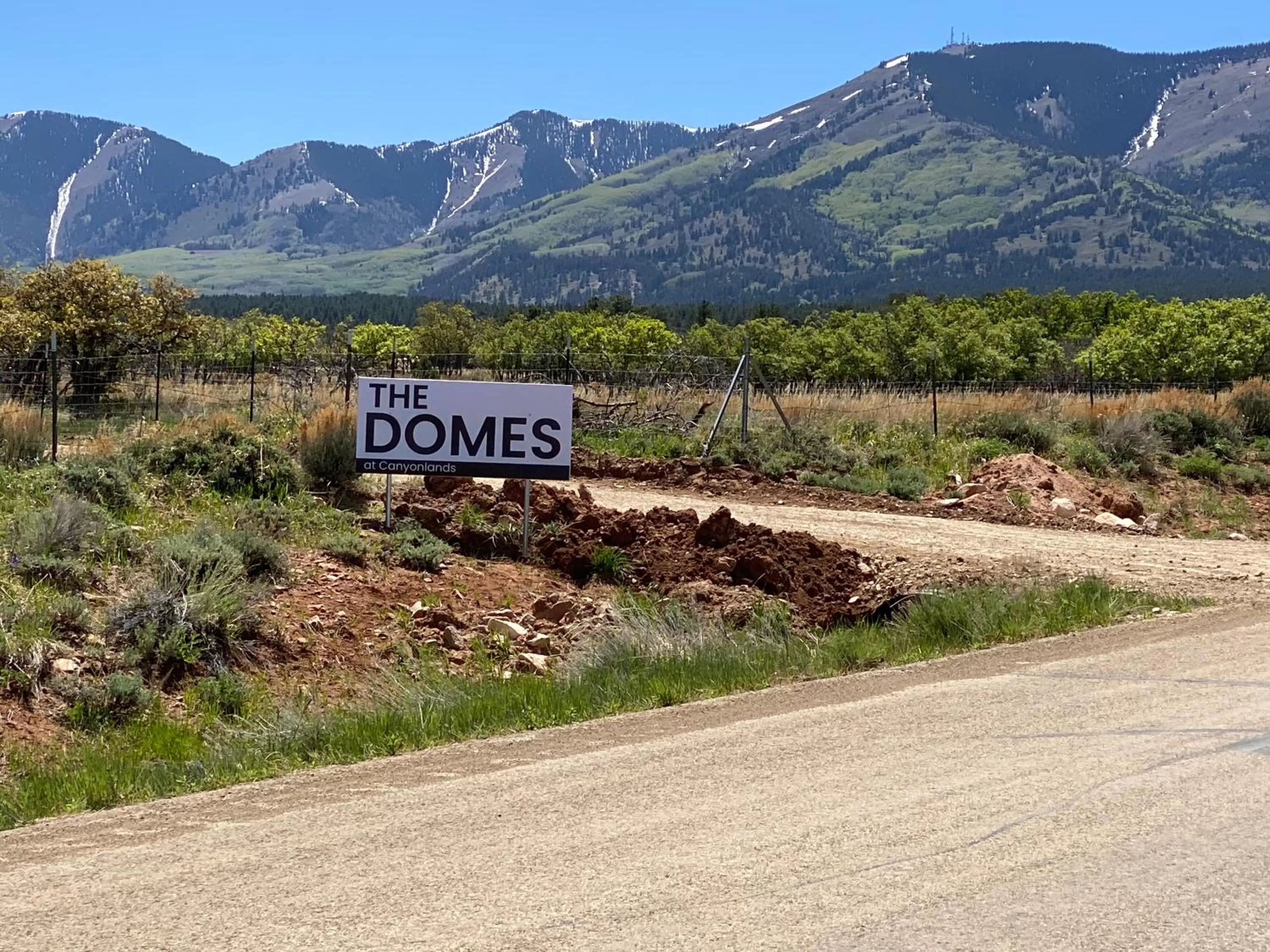 Nearby landmark in Canyon Rim Domes - A Luxury Glamping Experience!!