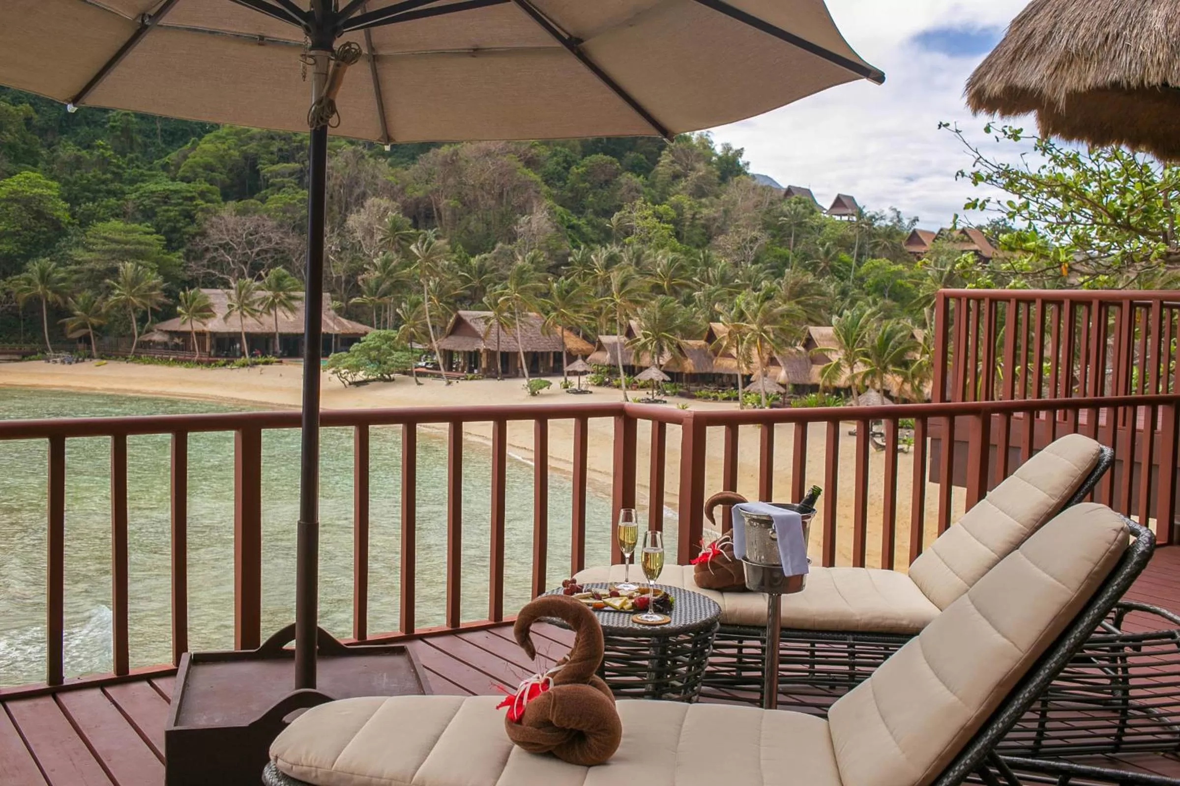 Balcony/Terrace in Cauayan Island Resort and Spa