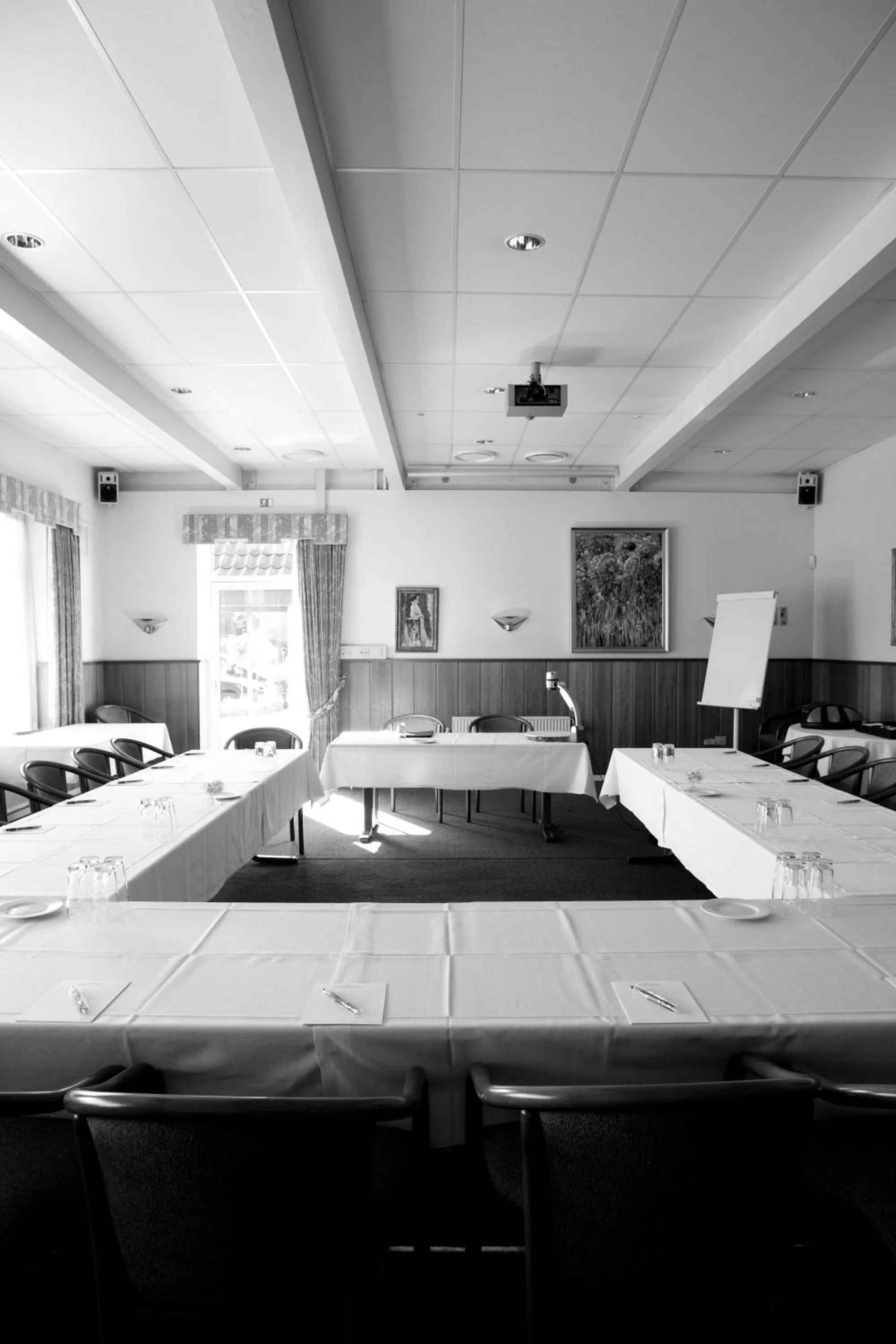 Banquet/Function facilities in Nilles Kro