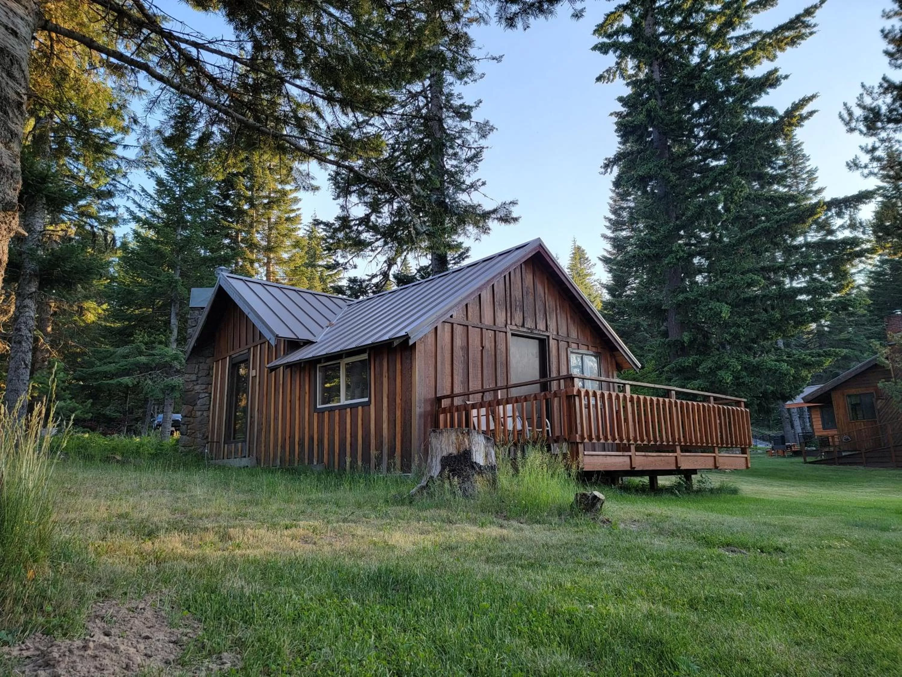 Property building in Cooper Spur Mountain Resort