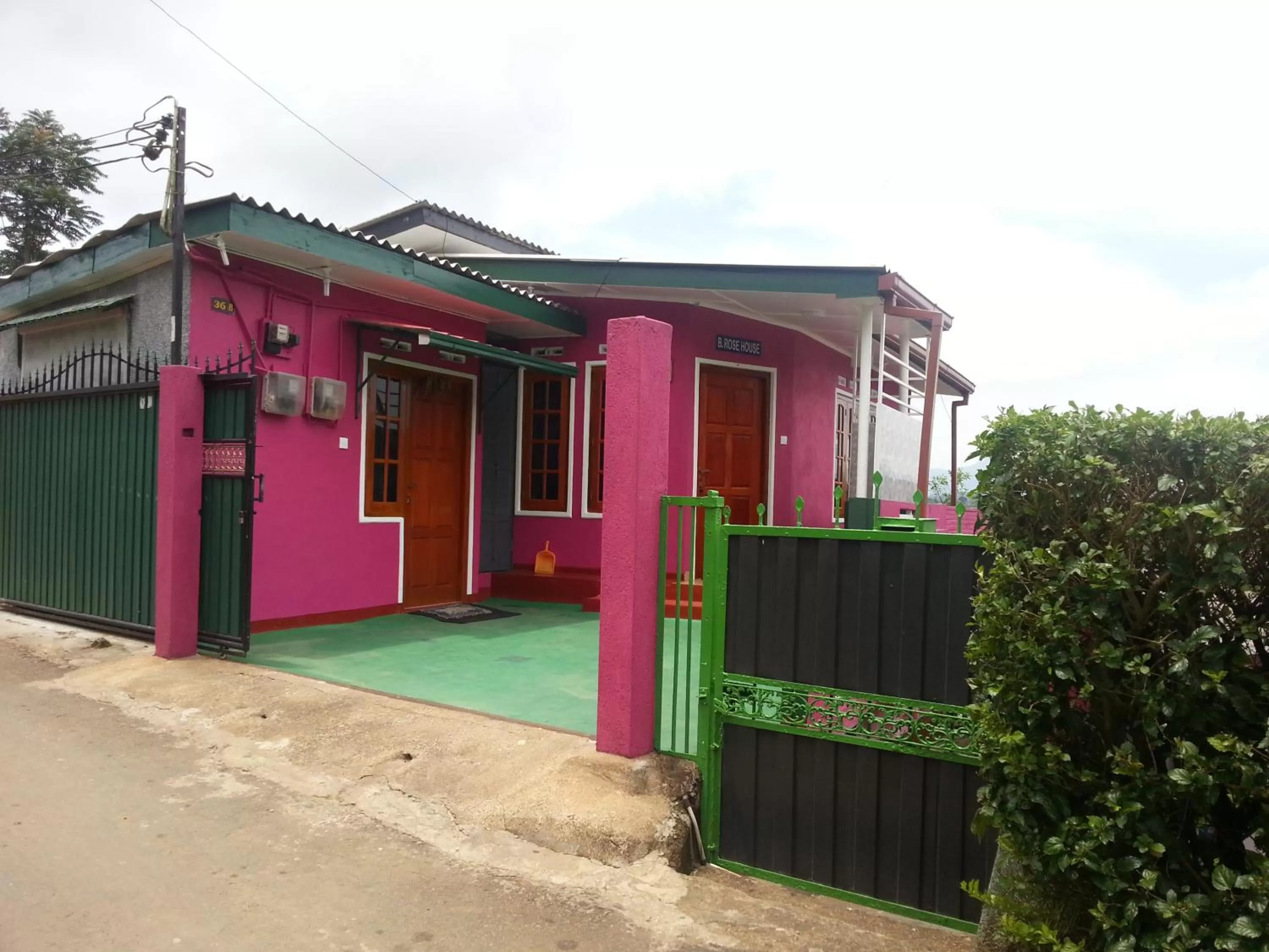 Property building, Facade/Entrance in B.Rose House