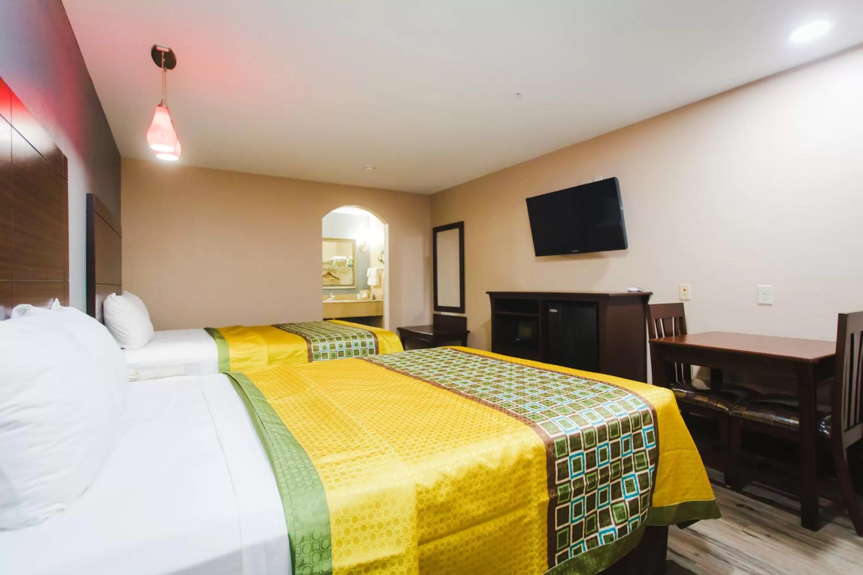 Bed in Home Place Inn