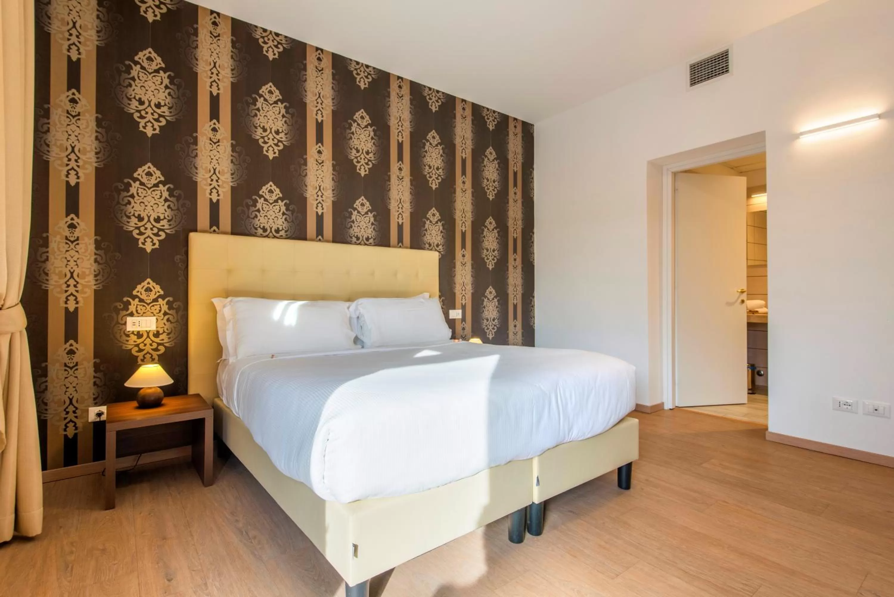 Bed in Domus Porto Di Traiano Resort