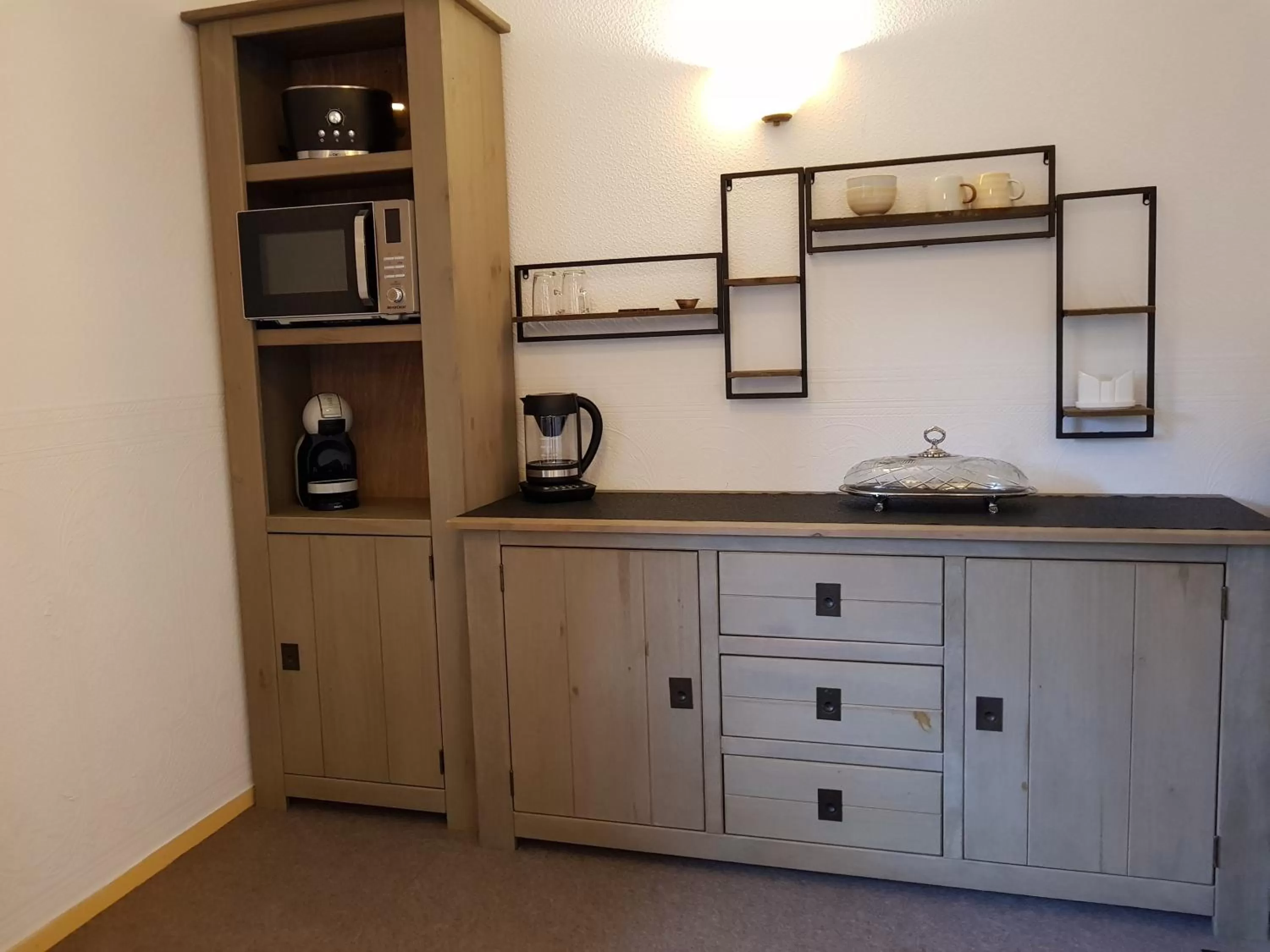 Coffee/tea facilities in B&B Usselo Klein, fijn en uniek!