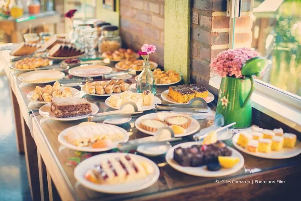 Food in Bina's Haus Pousada, Cafeteria e Atelier