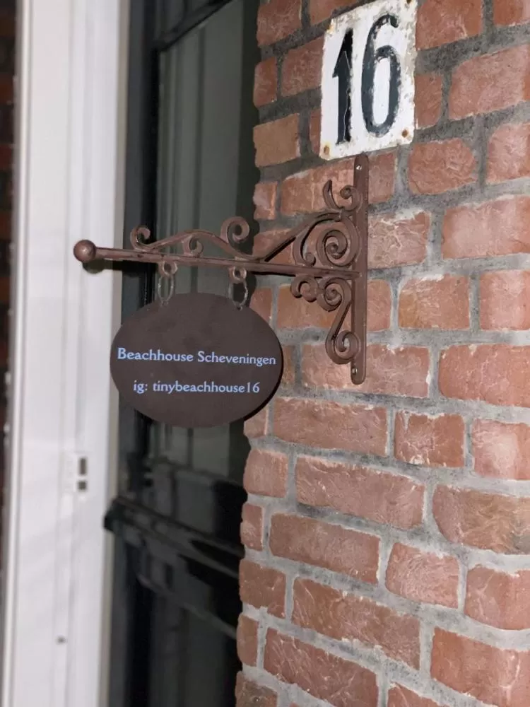 Property logo or sign in Tiny Beachhouse