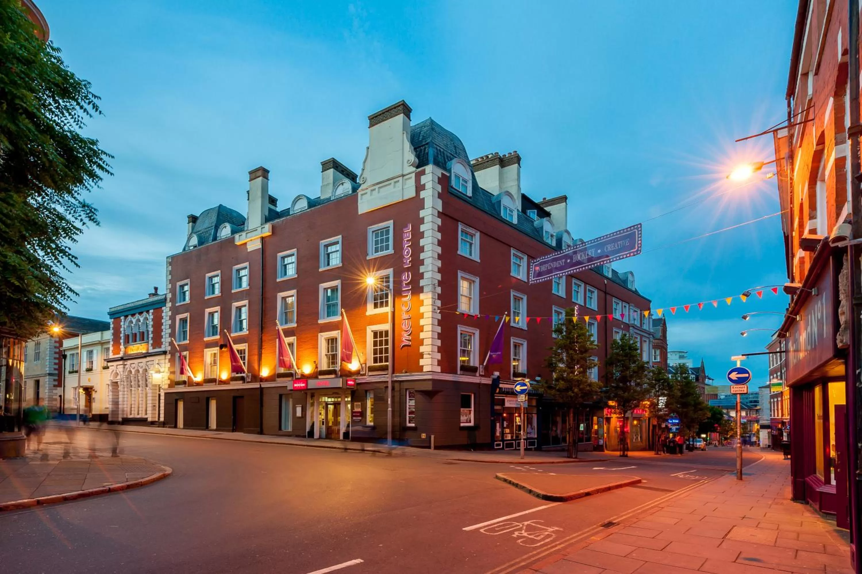 Property building in Mercure Nottingham City Centre Hotel