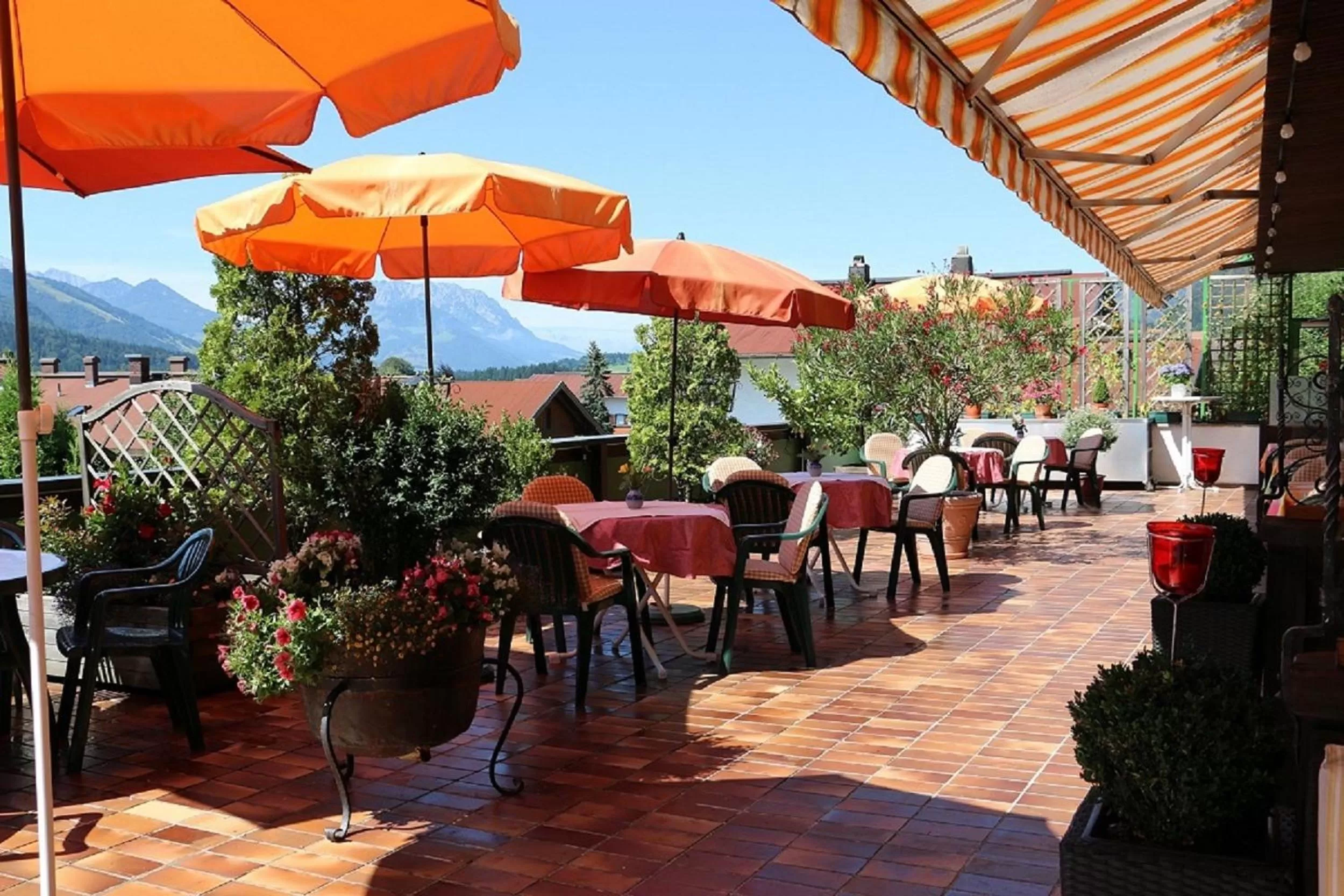 Patio in Hotel Sonnleiten