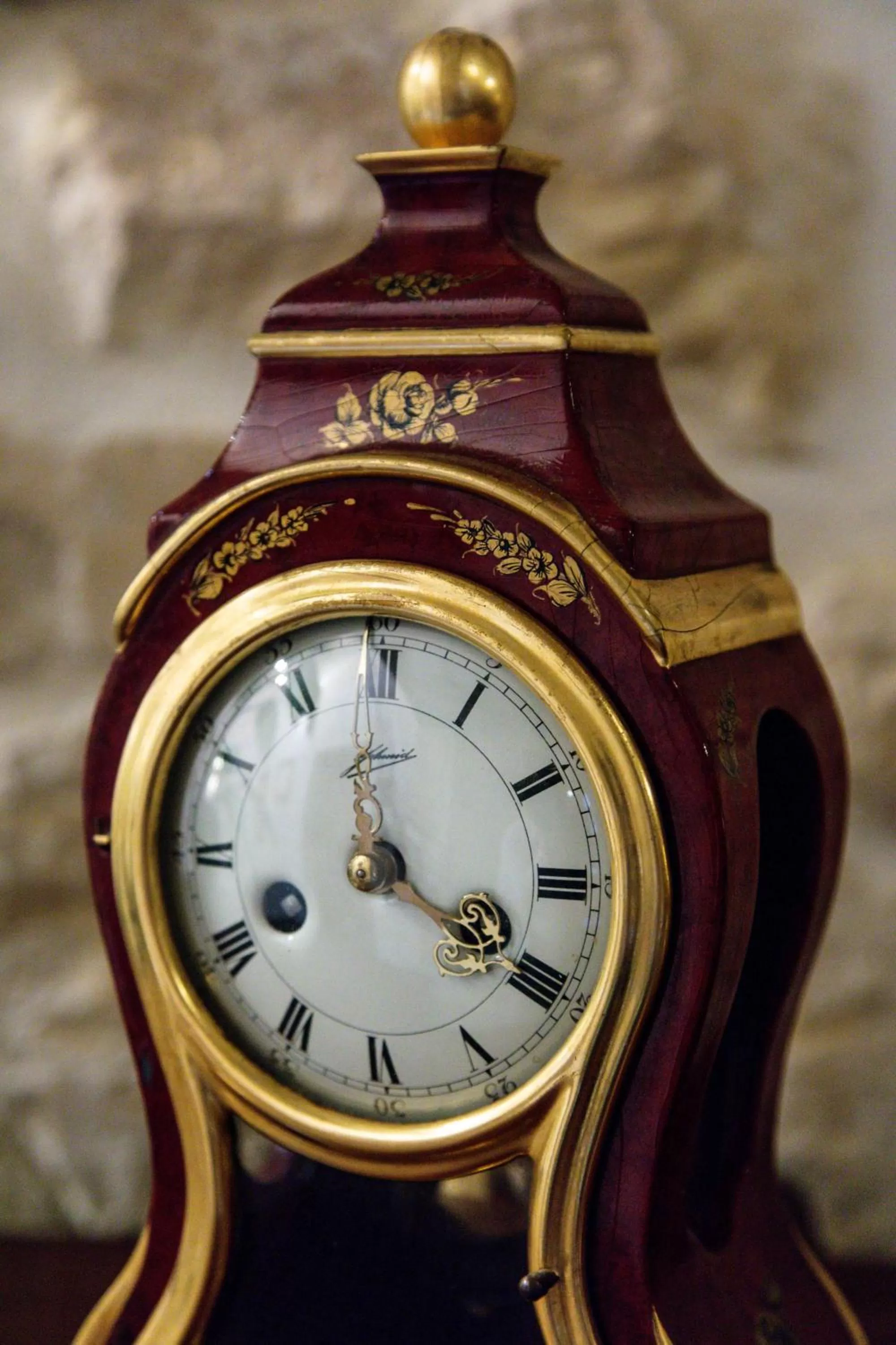 Decorative detail in The 3Cities Auberge