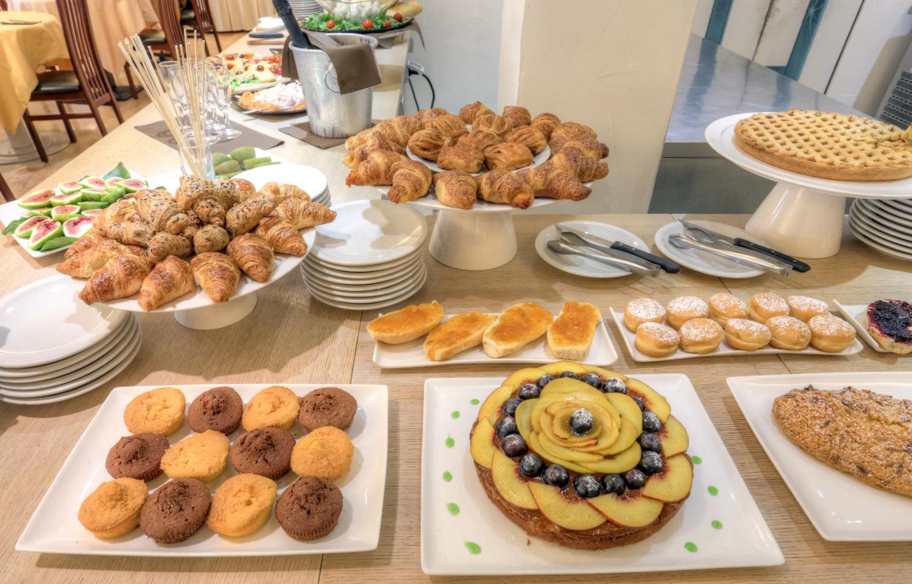 Buffet breakfast in Hotel Boemia