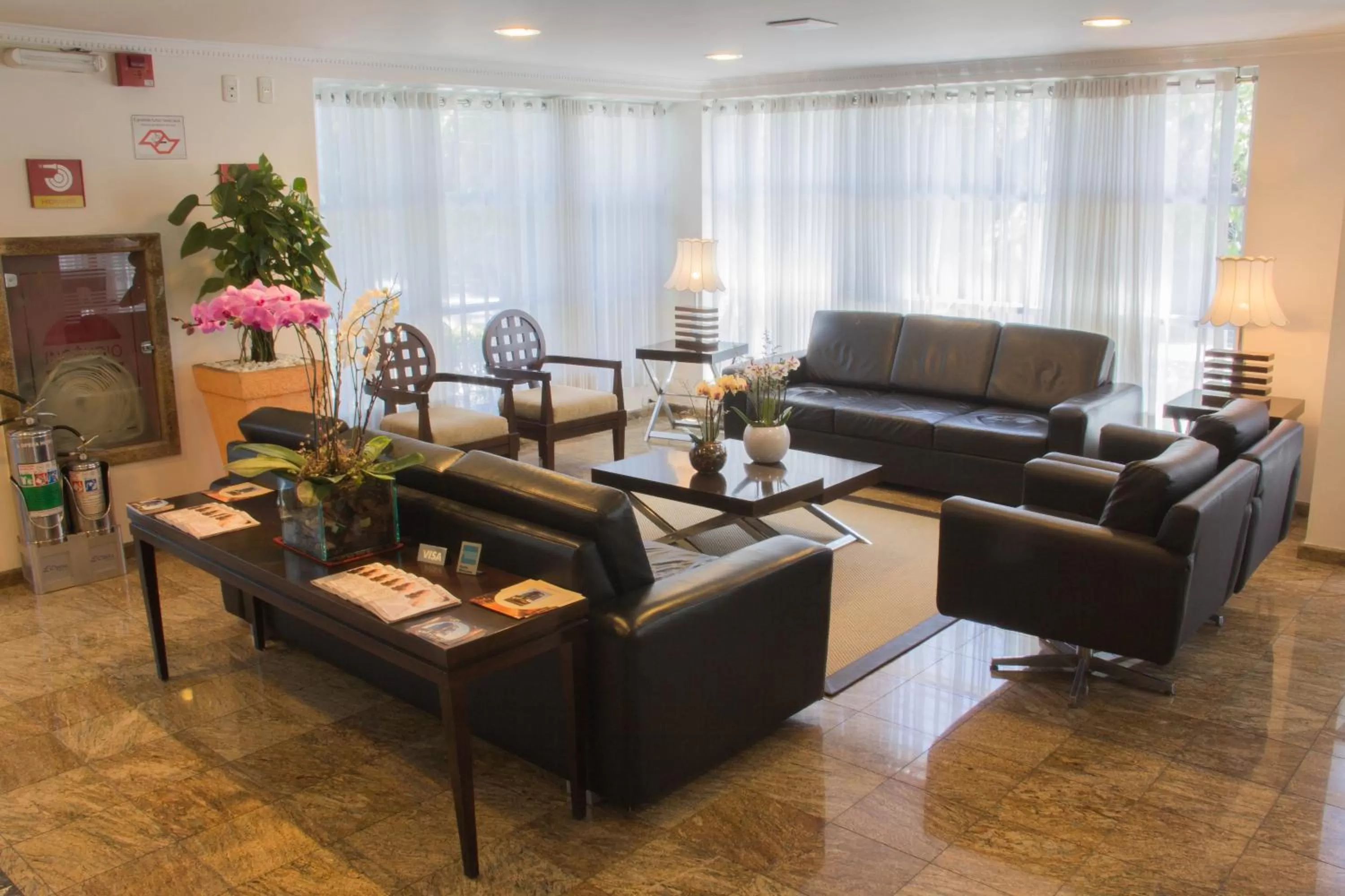 Lobby or reception in L'Opera Hotel