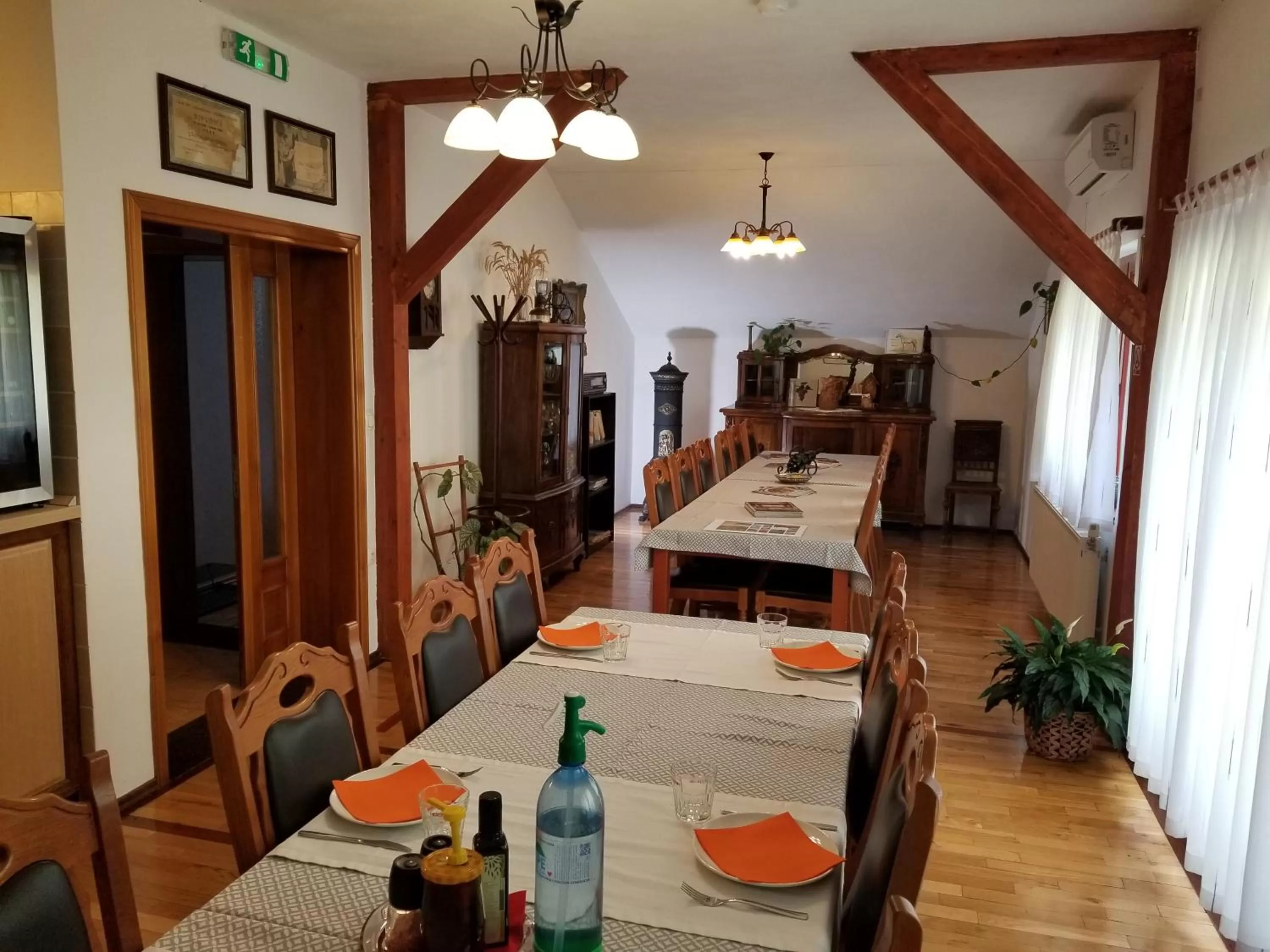 Living room, Restaurant/Places to Eat in Wellness B&B Winery Sontacchi