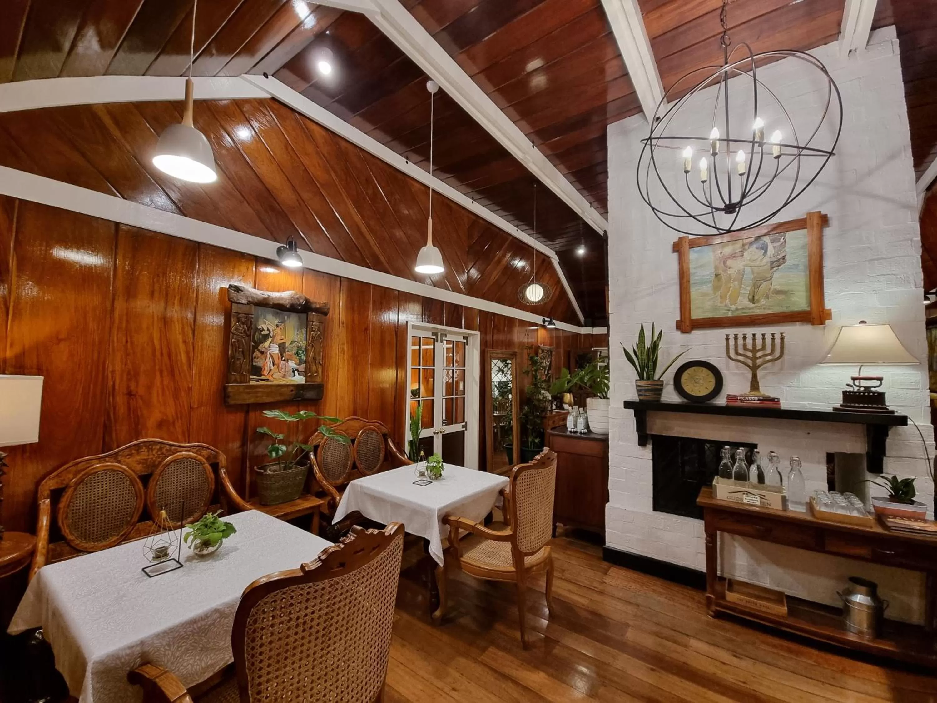 Living room in Guesthaven Baguio Bed and Breakfast