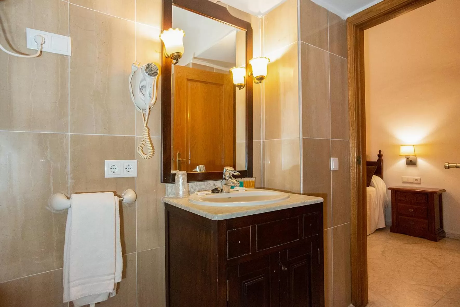 Bathroom, Bed in Hotel Casa Palacio la Sal