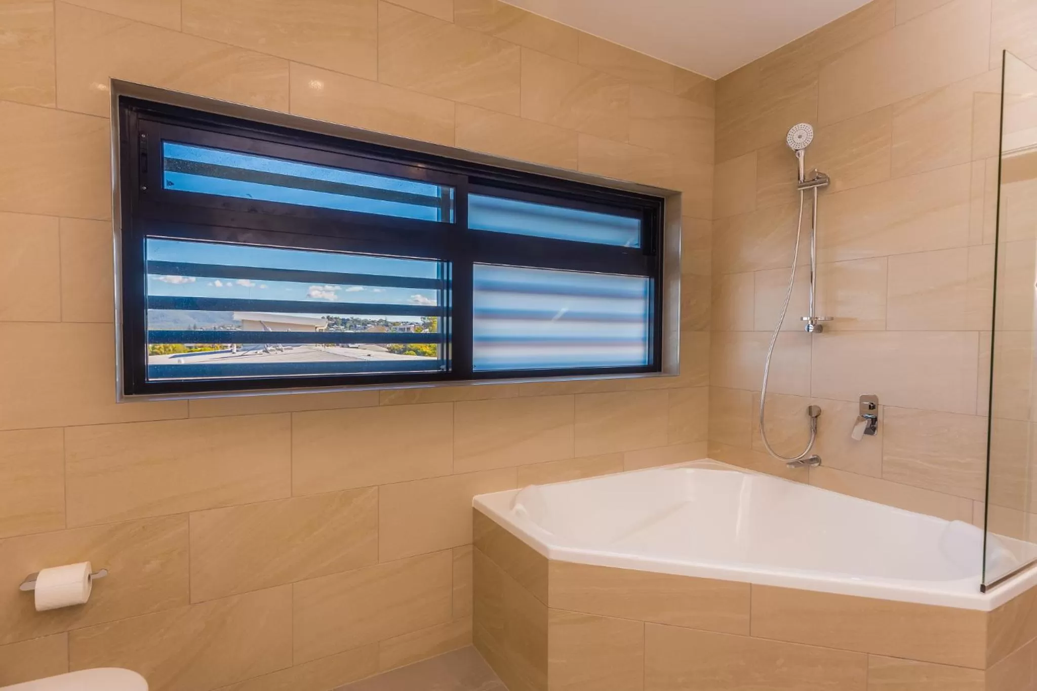 The Windsor, Hotel Rooms & Apartments