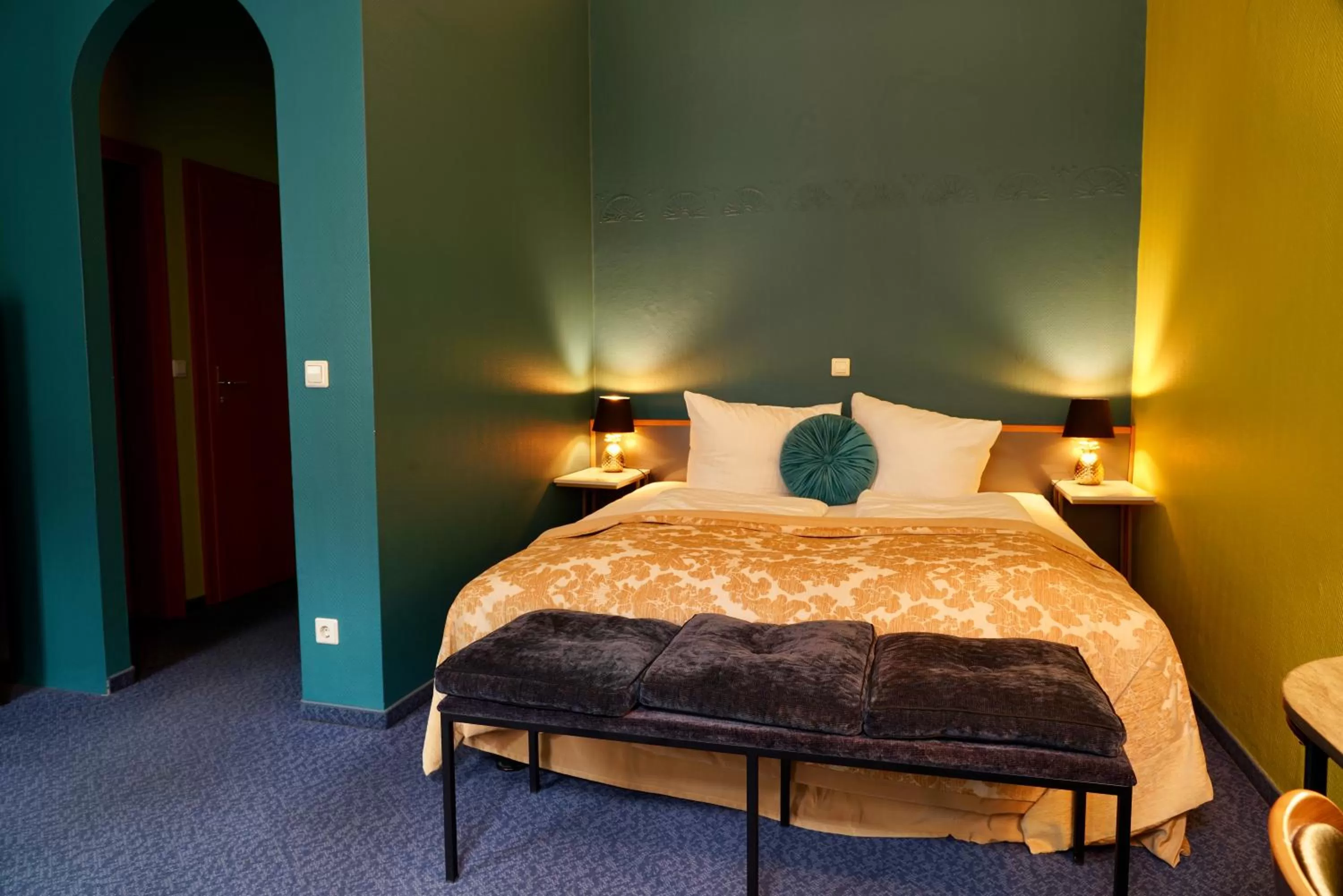 Bed in Boutique Hotel Rothenburger Hof