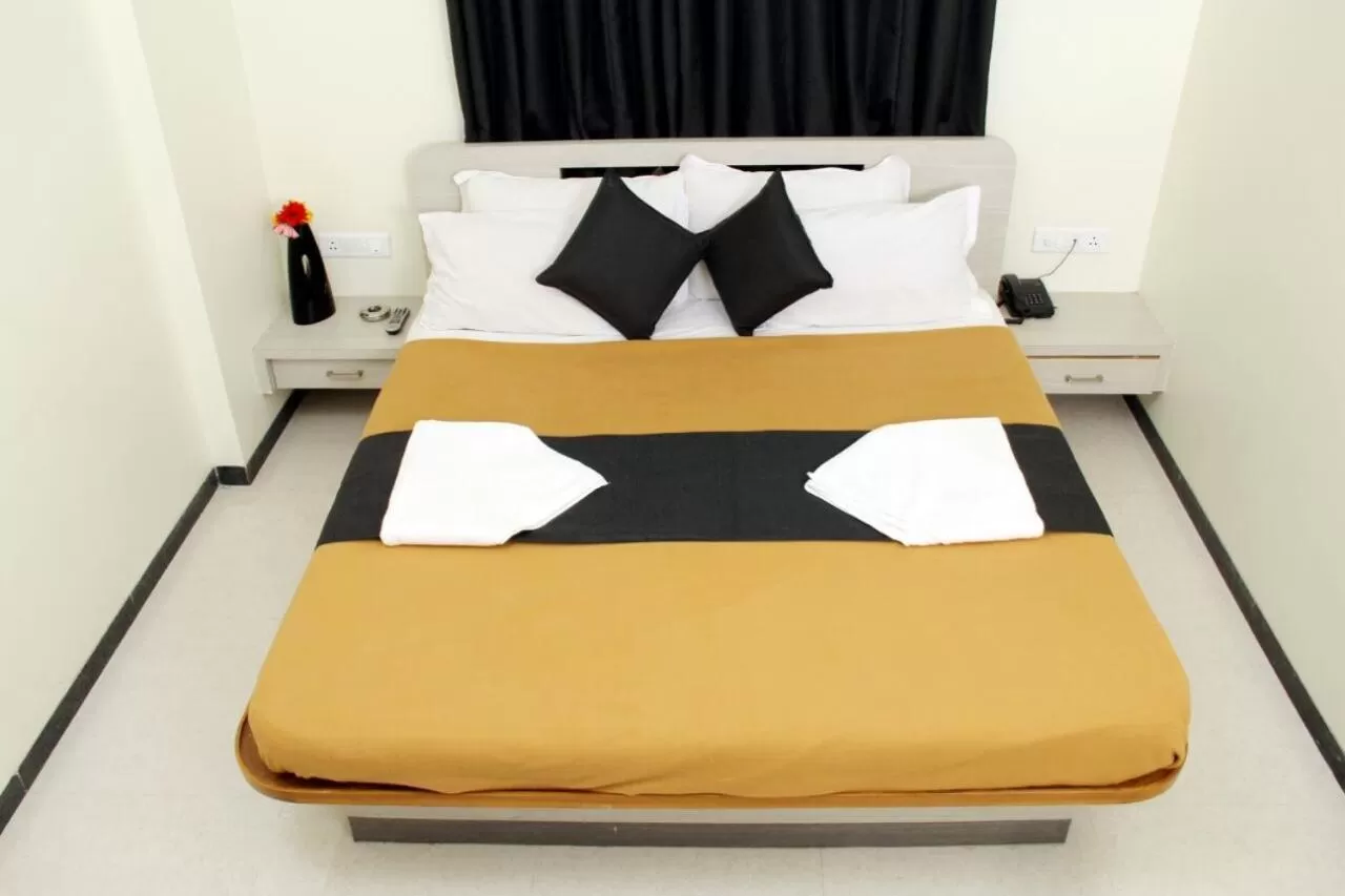 Bedroom in HOTEL NEW BHARTI