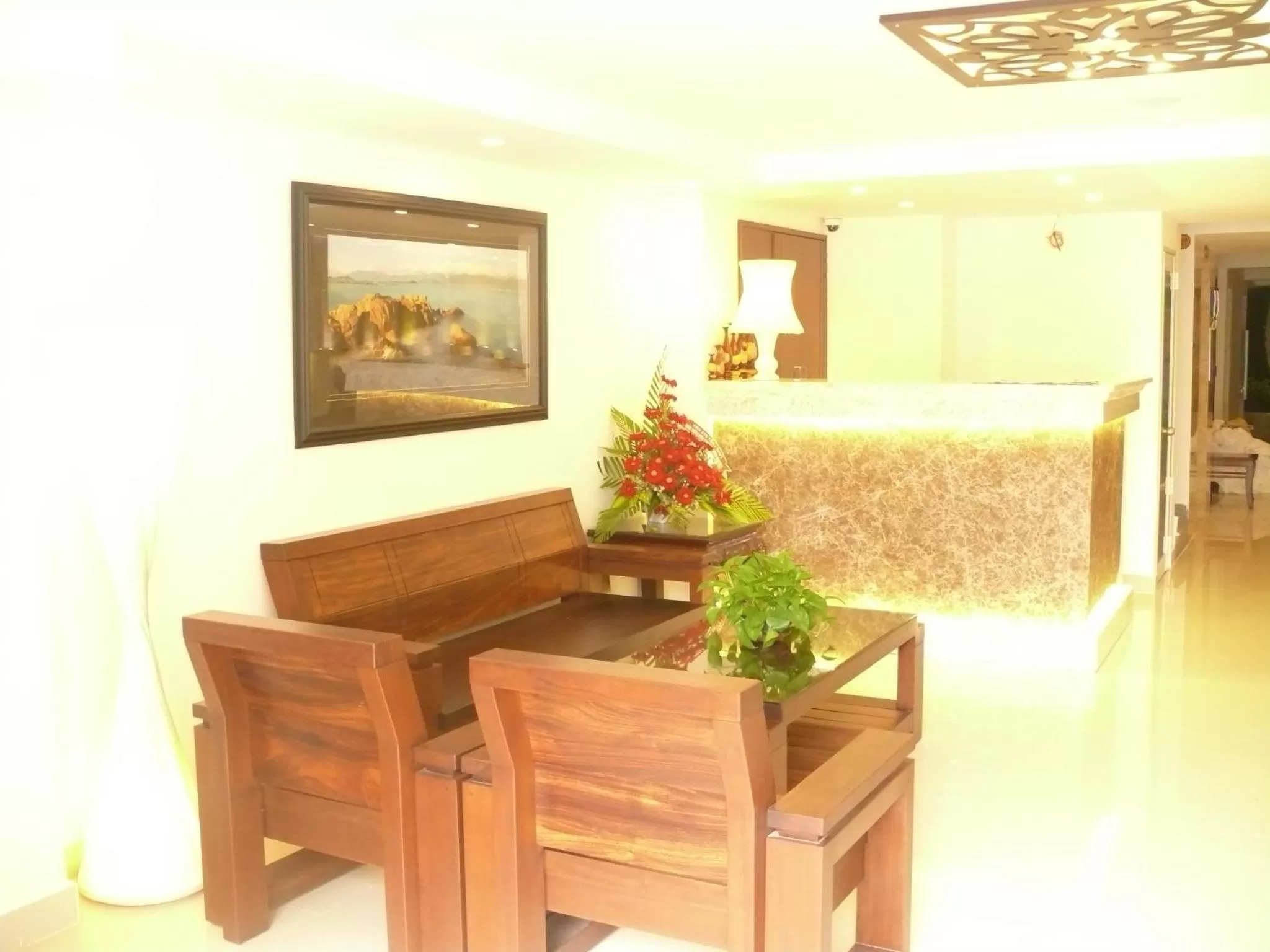 Communal lounge/ TV room in Rex Hotel & Apartment